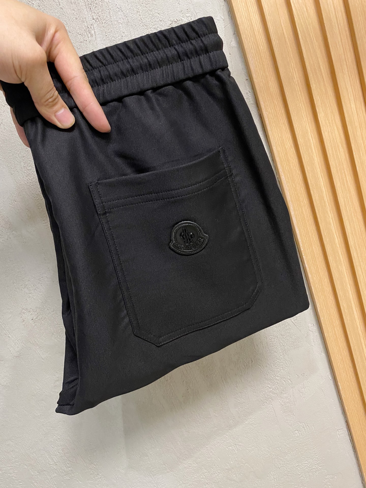 新款休闲透气休闲裤！重磅定制面料裤子面料扎实上身挺括有型做工极其考究，不挑人百搭款最高规格，时尚个性的设