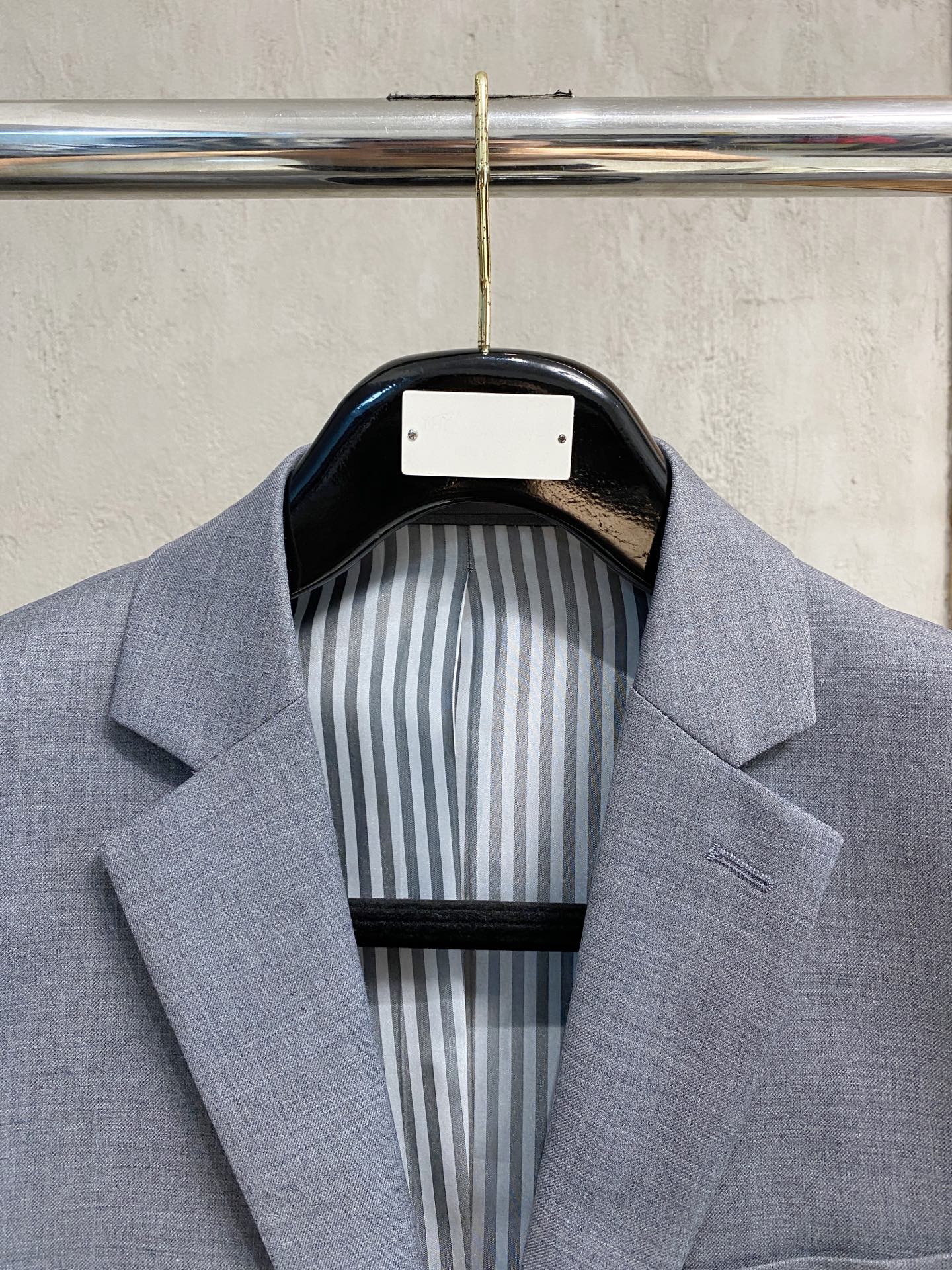 重磅推荐 男士套装 简约百搭款，不挑人穿，腰部松紧抽绳设计 出口订单标准，所有细节处理都非常到位；采用特