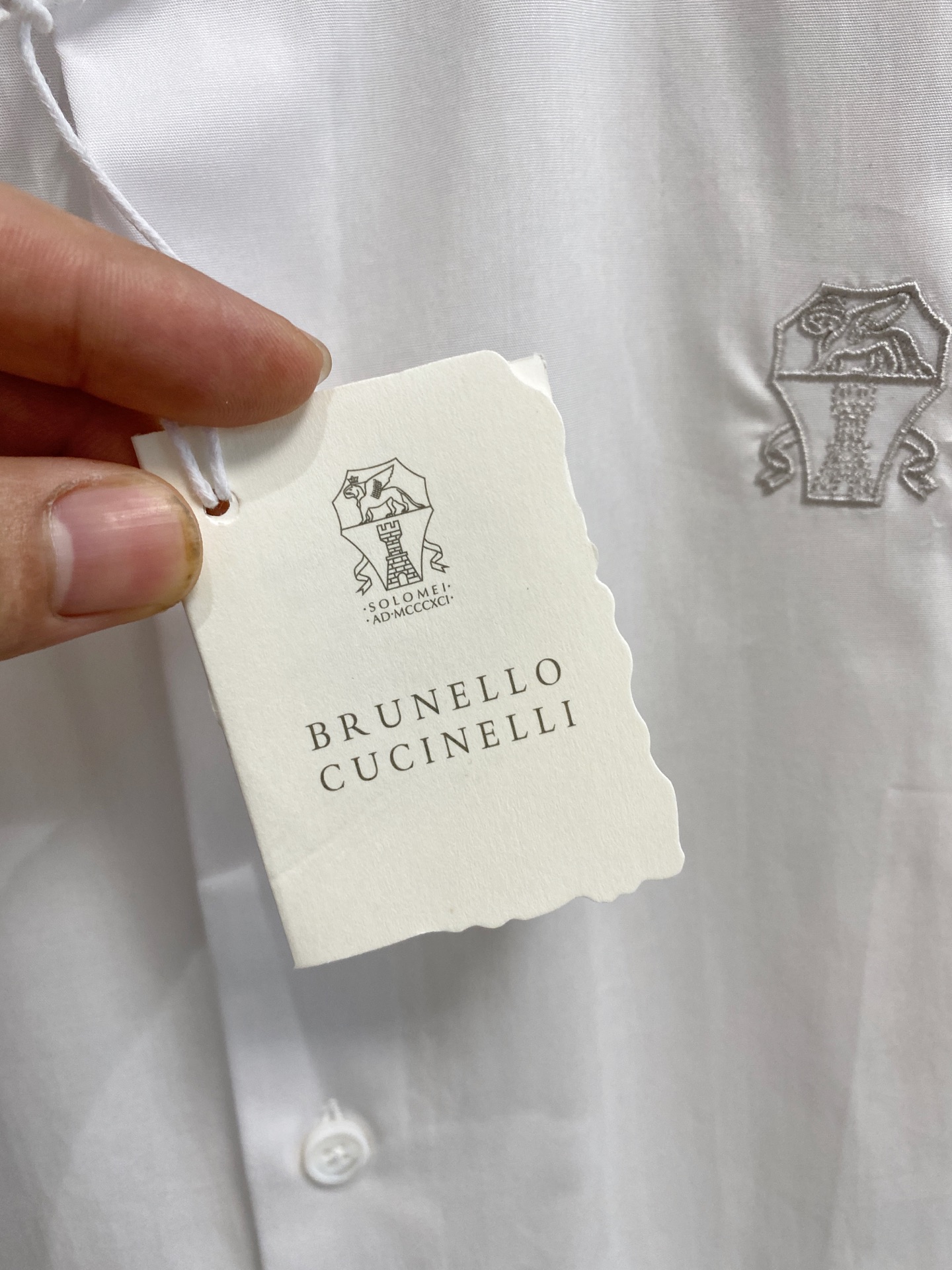 强势上新，新款不断！！！新款衬衫，高级面料高级做工，顶级品质！！！S一XXLS穿125左右m穿140左右