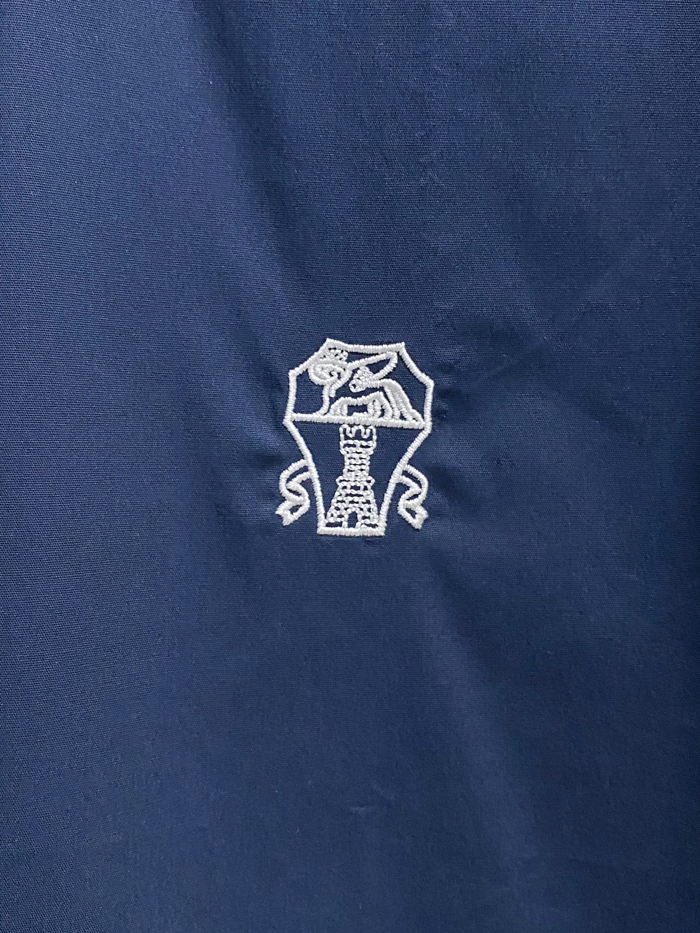 强势上新，新款不断！！！新款衬衫，高级面料高级做工，顶级品质！！！S一XXLS穿125左右m穿140左右