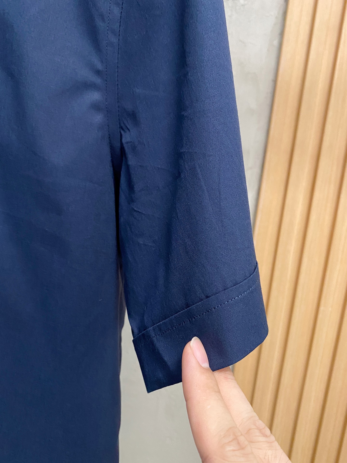 强势上新，新款不断！！！新款衬衫，高级面料高级做工，顶级品质！！！S一XXLS穿125左右m穿140左右