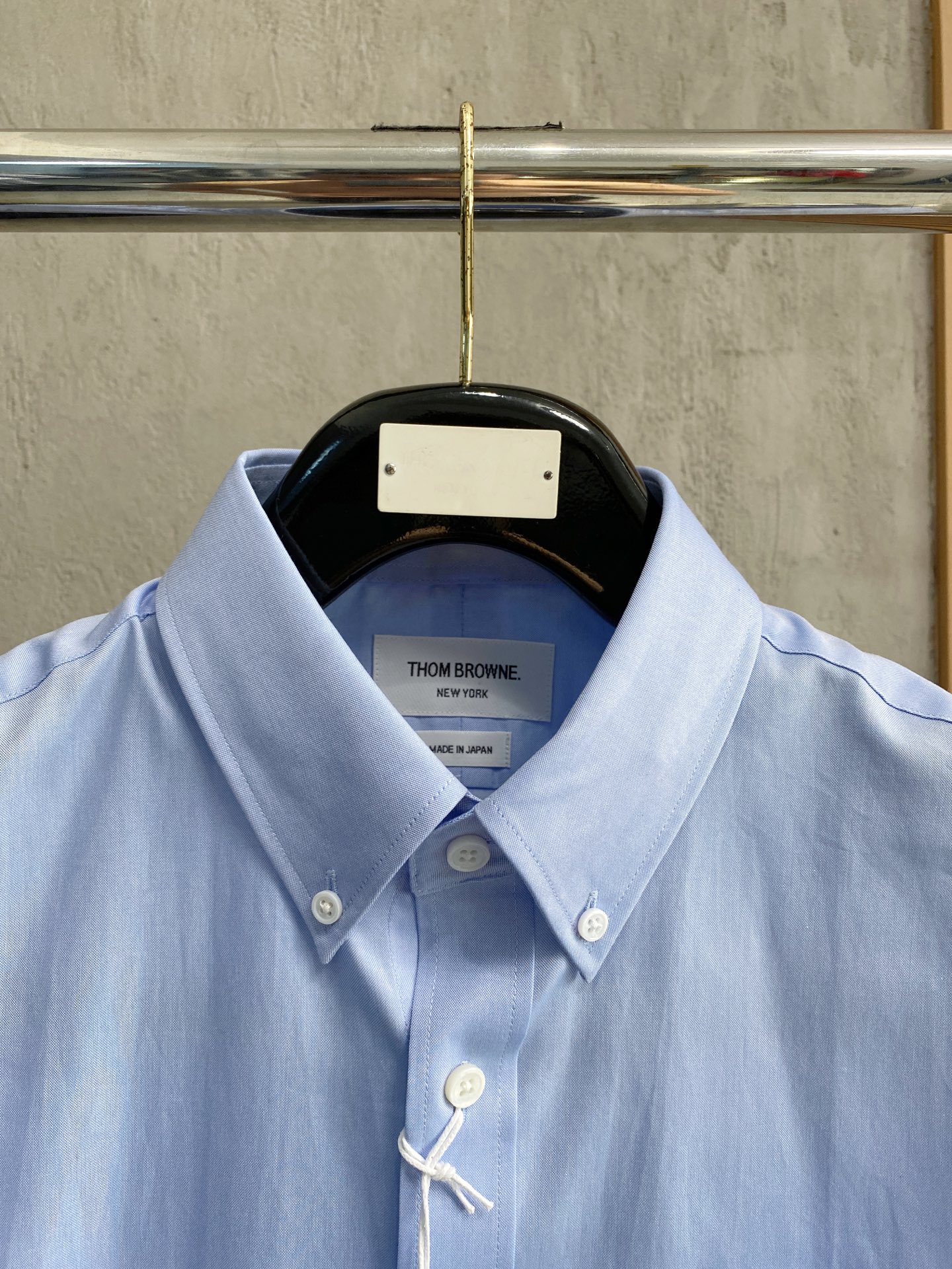 强势上新，新款不断！！！新款衬衫，高级面料高级做工，顶级品质！！！S一XXLS穿125左右m穿140左右