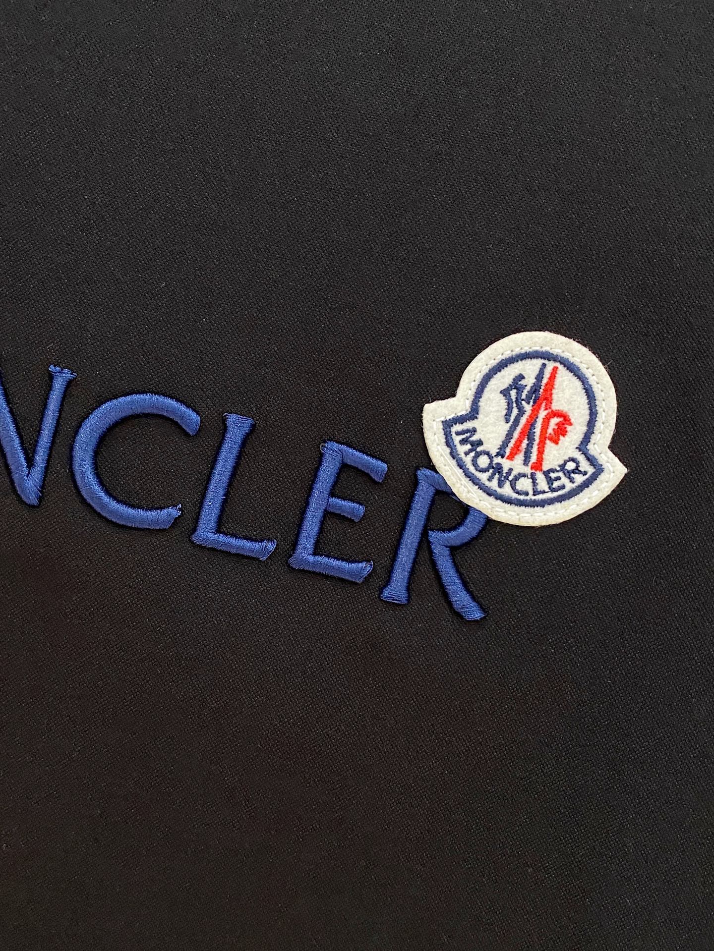 蒙口 2025春夏新款首发专柜最新款圆领短袖 高端订制 设计前卫时尚！品牌logo重工艺设计 高端定制1