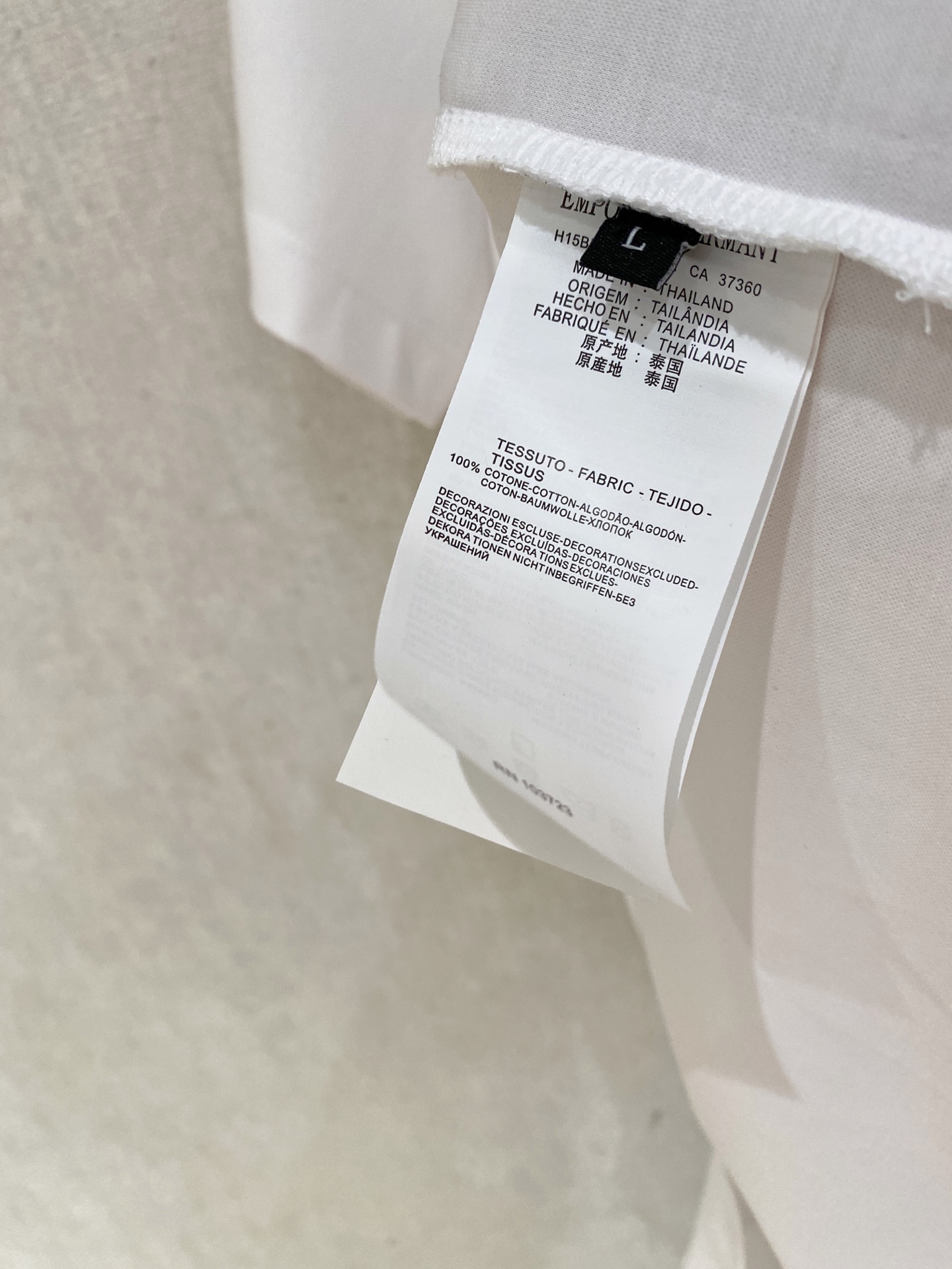  2025春夏新款首发专柜最新款圆领短袖 高端订制 设计前卫时尚！品牌logo重工艺设计 高端定制100