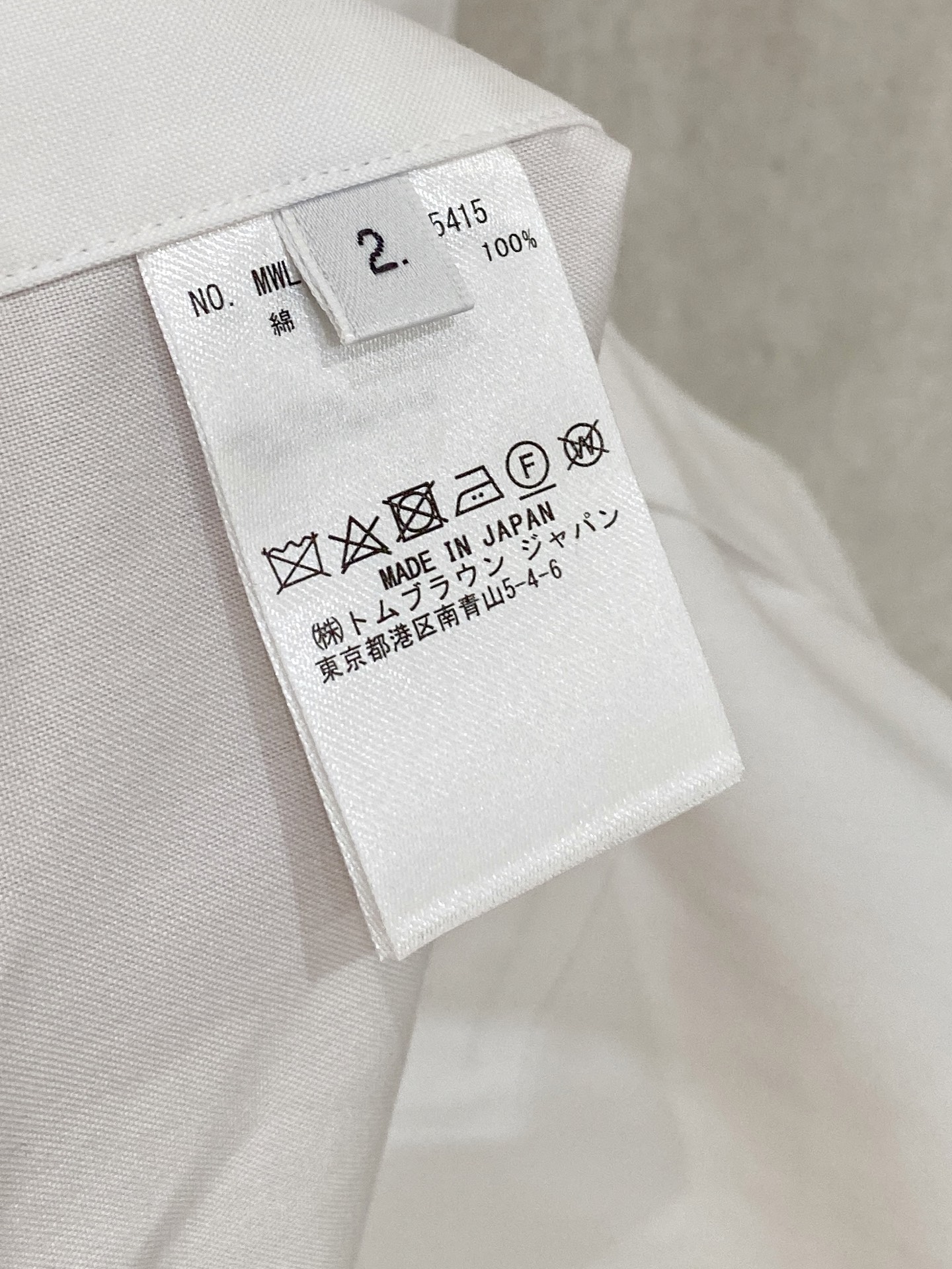 P，P轻盈雅致，短袖衬衫——25年春夏日里的温柔守候短袖衬衫，臻品定制系列的材质、精湛的工艺细节和卓越的