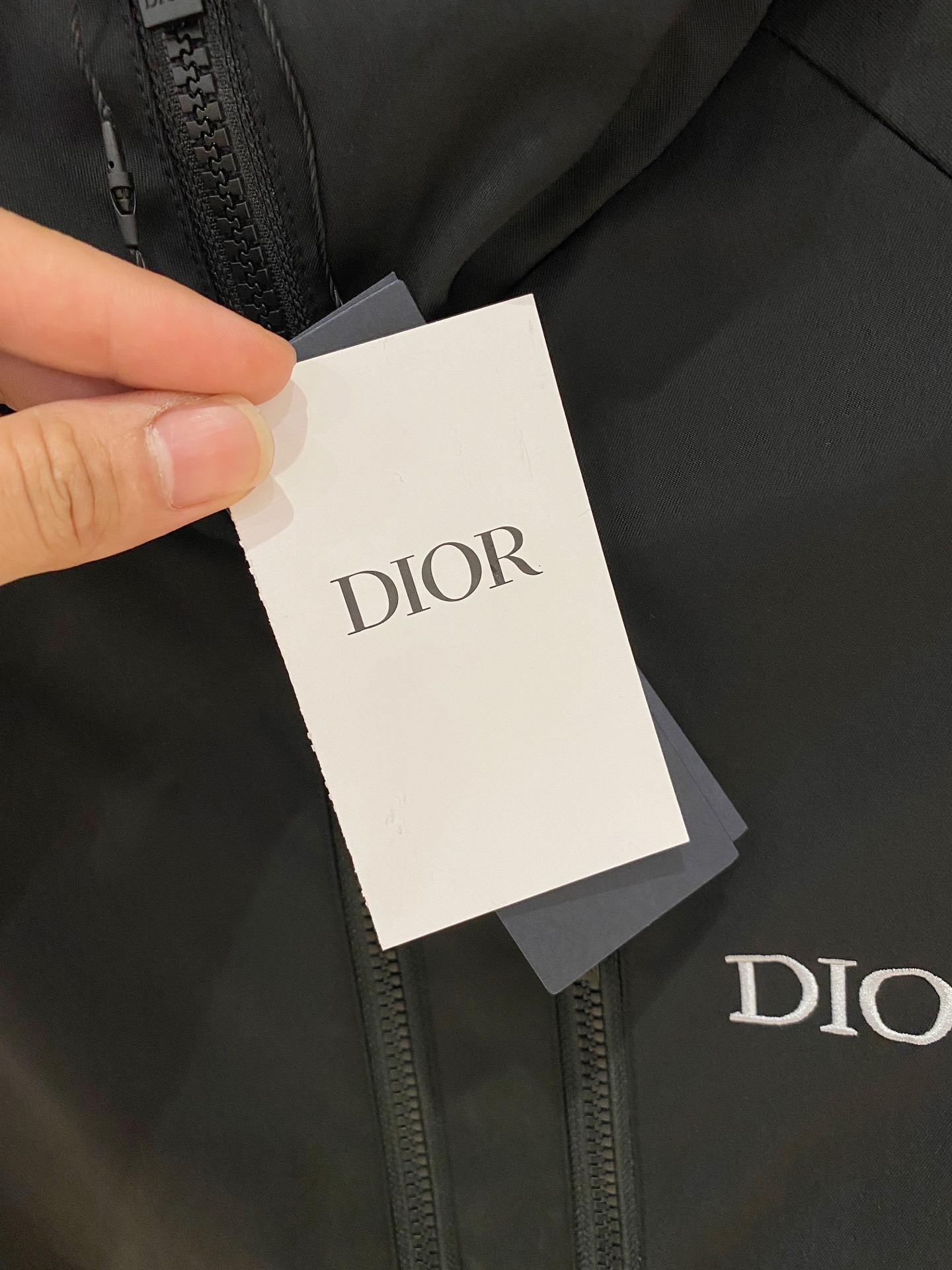 新品。Dio*迪桑特联盟新款夹克外套，秀场新品‼品相非常完美，舒适保暖，三标齐全色泽饱满诱人，非常出彩的