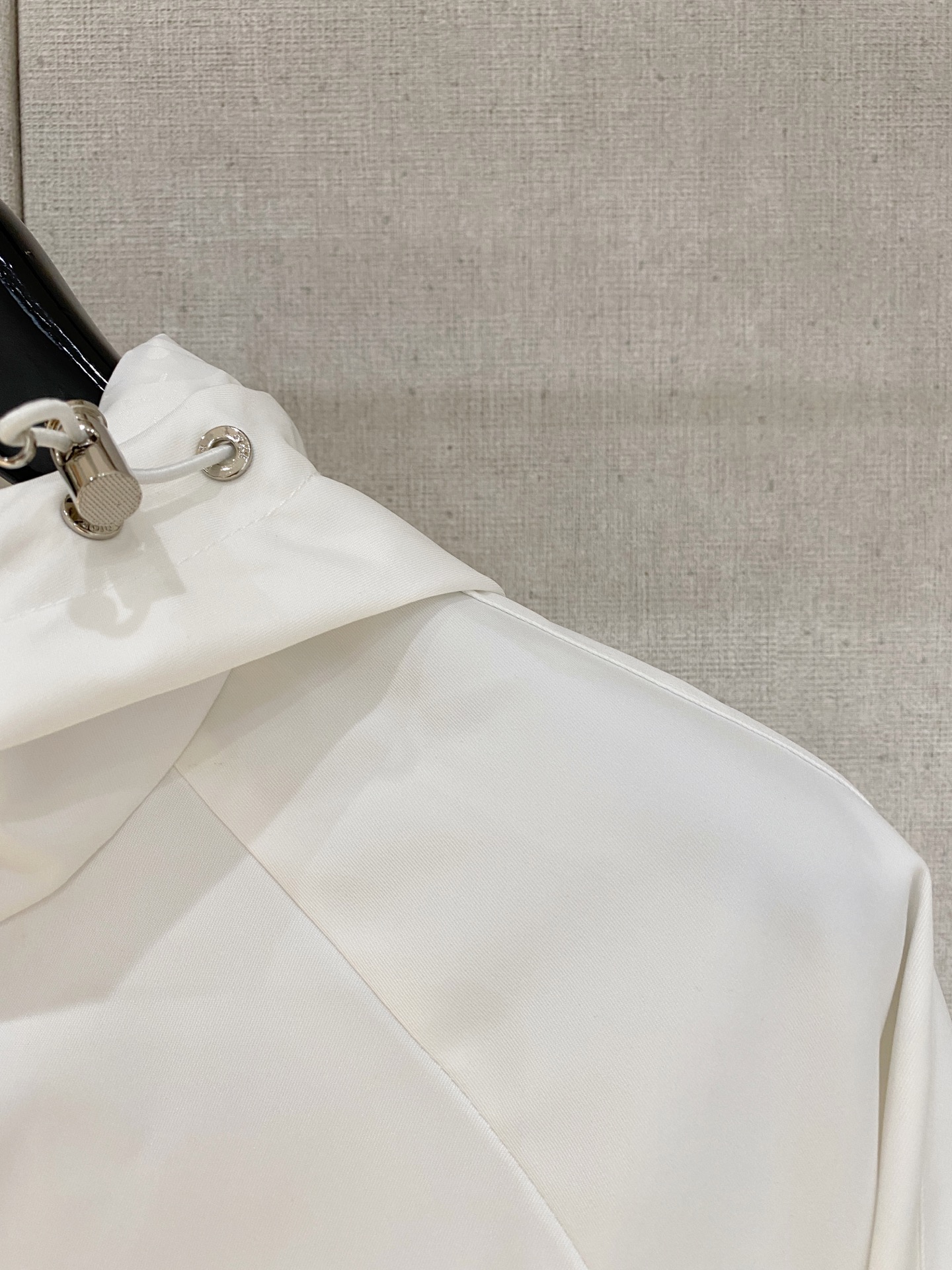 新品。Dio*迪桑特联盟新款夹克外套，秀场新品‼品相非常完美，舒适保暖，三标齐全色泽饱满诱人，非常出彩的