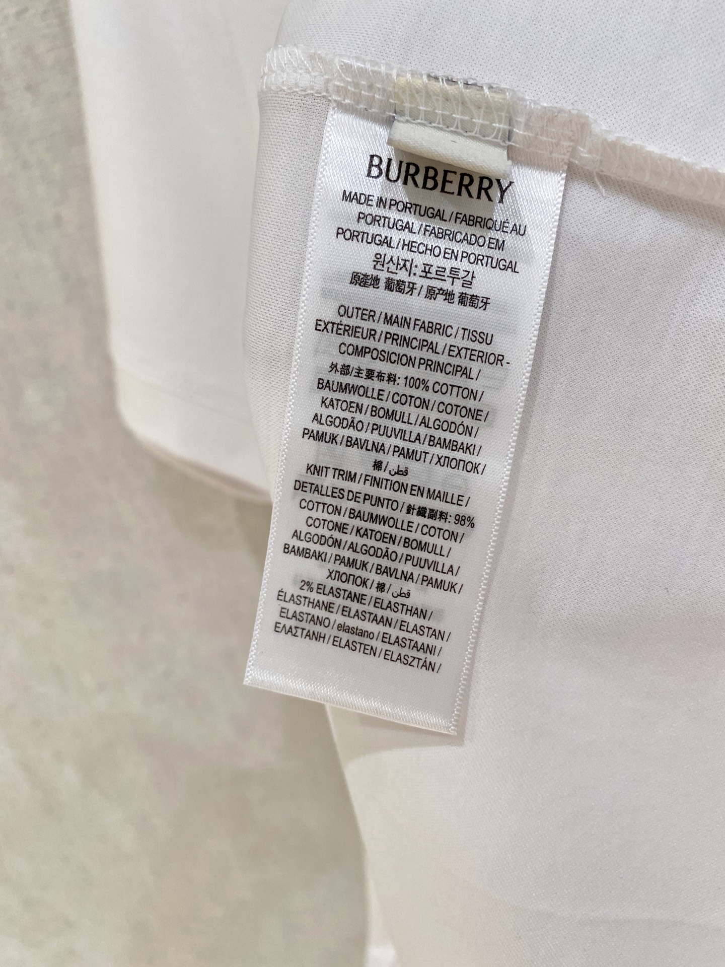  巴宝莉 2025春夏新款首发专柜最新款圆领短袖 高端订制 设计前卫时尚！品牌logo重工艺设计 高端定