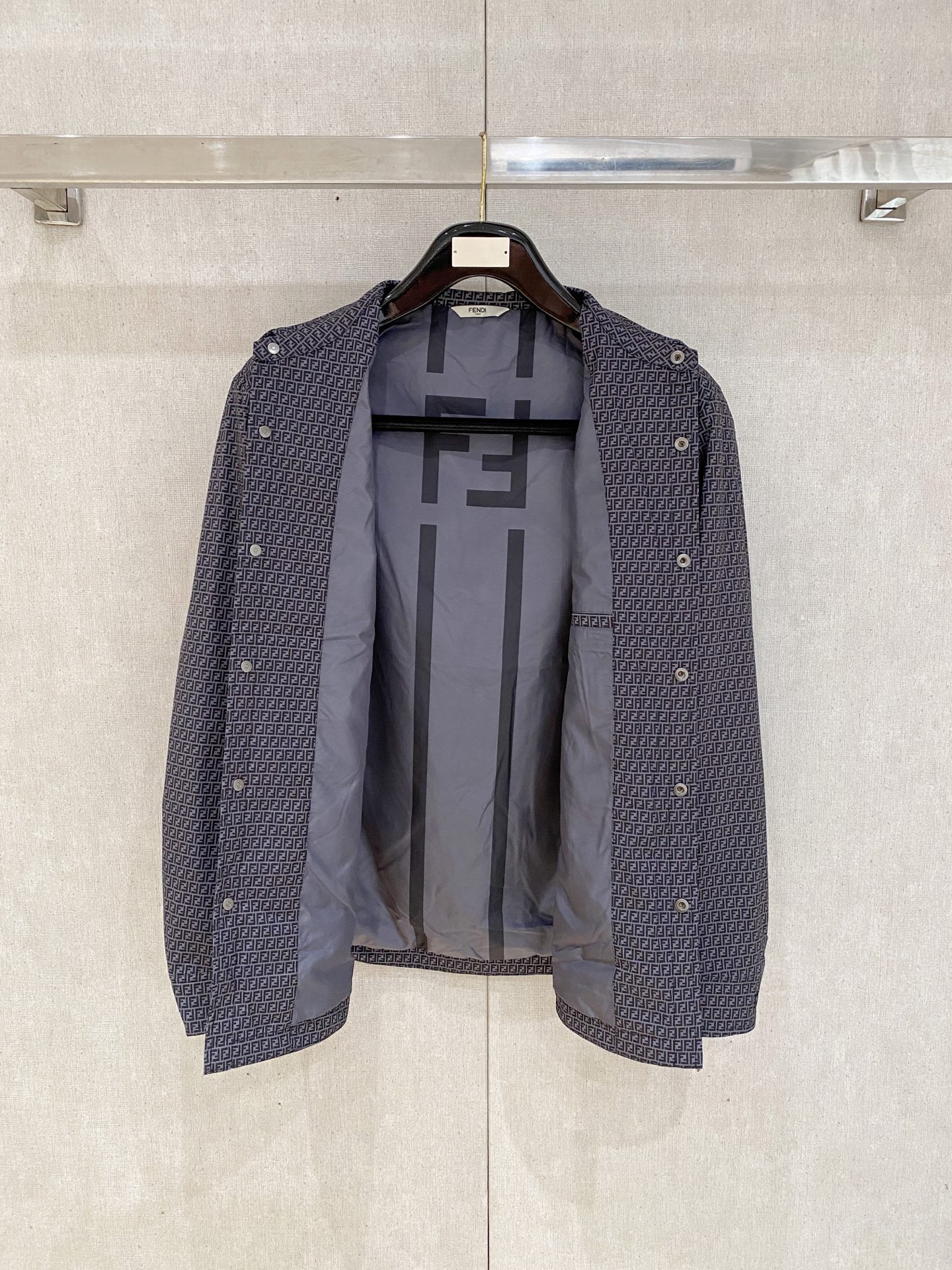 Fendi 2025SS Lightweight Cotton Jacket - Stylish and Comfortable Outerwear 6 i1753712763822 9228 0 4