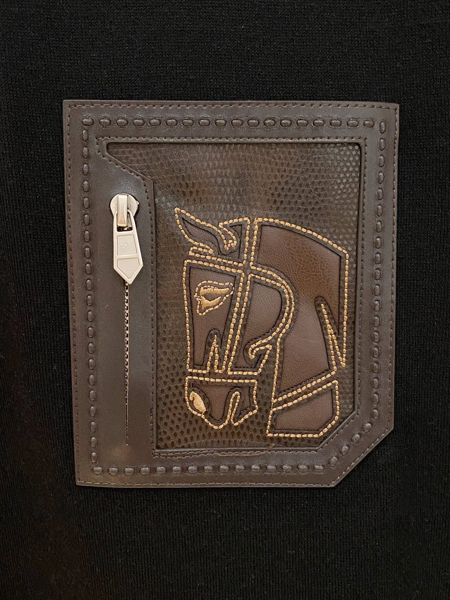 P756 Hermas 2025 new winter long sleeves Black, light khaki, date red. Number: M-3XL - 图片 4