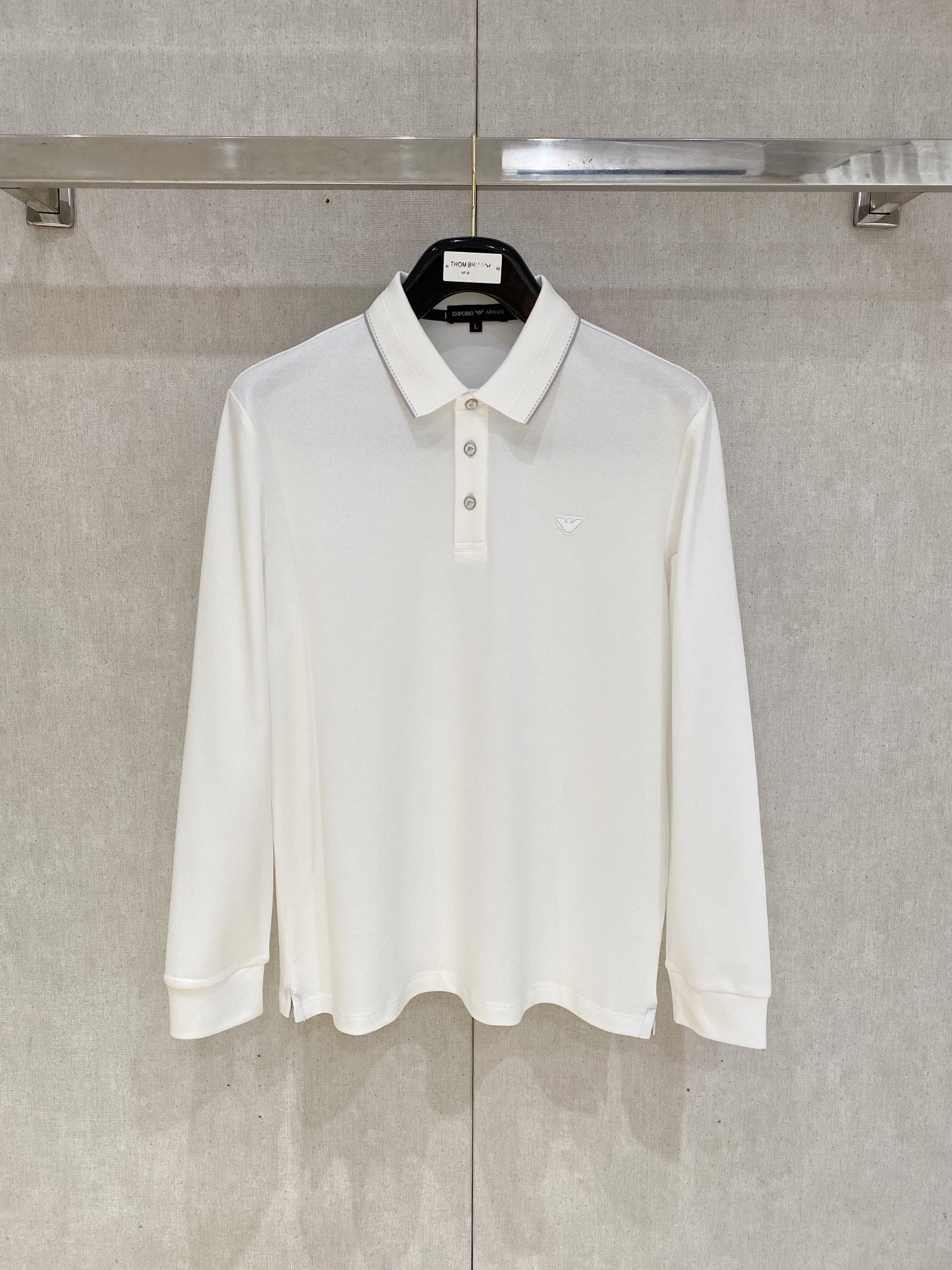 NO:510543,New products for spring Armani exclusively for new original single men's Polo long-sleeved high-end customization High-version Fashion versatile and popular original imported cotton fabric Chest logo pattern design Super soft and delicate touch, skin-friendly and comfortable to wear High-end boutique OEM factory fine-made top body very good Men's essential items Complete three standards Number M-4xl Multi-color, Armani, alexander wang19860909开春新品 阿玛尼 独家专供新款原单男士Polo长袖高端定制 高版本 时尚百搭爆款原版进口纯棉面料 胸前logo图案设计 手感超柔软细腻 穿着亲肤舒适 高端精品 代工厂精细做上身非常赞 男士必备单品 三标齐全 码数M-4xl 多颜色,,armani,alexander wang,Men's clothing