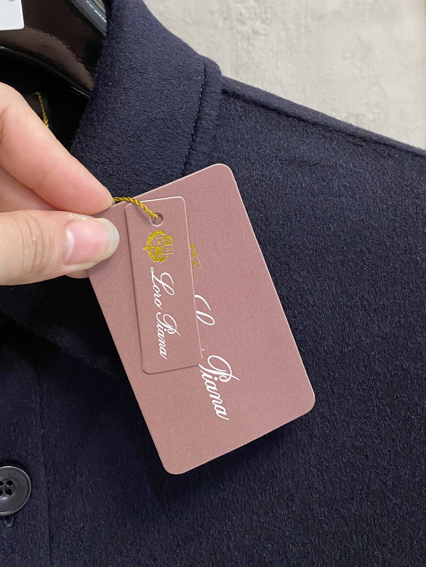 （纯手工）lP🆕&诺悠翩雅 高端男士衣橱必备单品纯手工呢羊绒羊毛大衣.每一件都是纯手工缝制而成.内里无缝