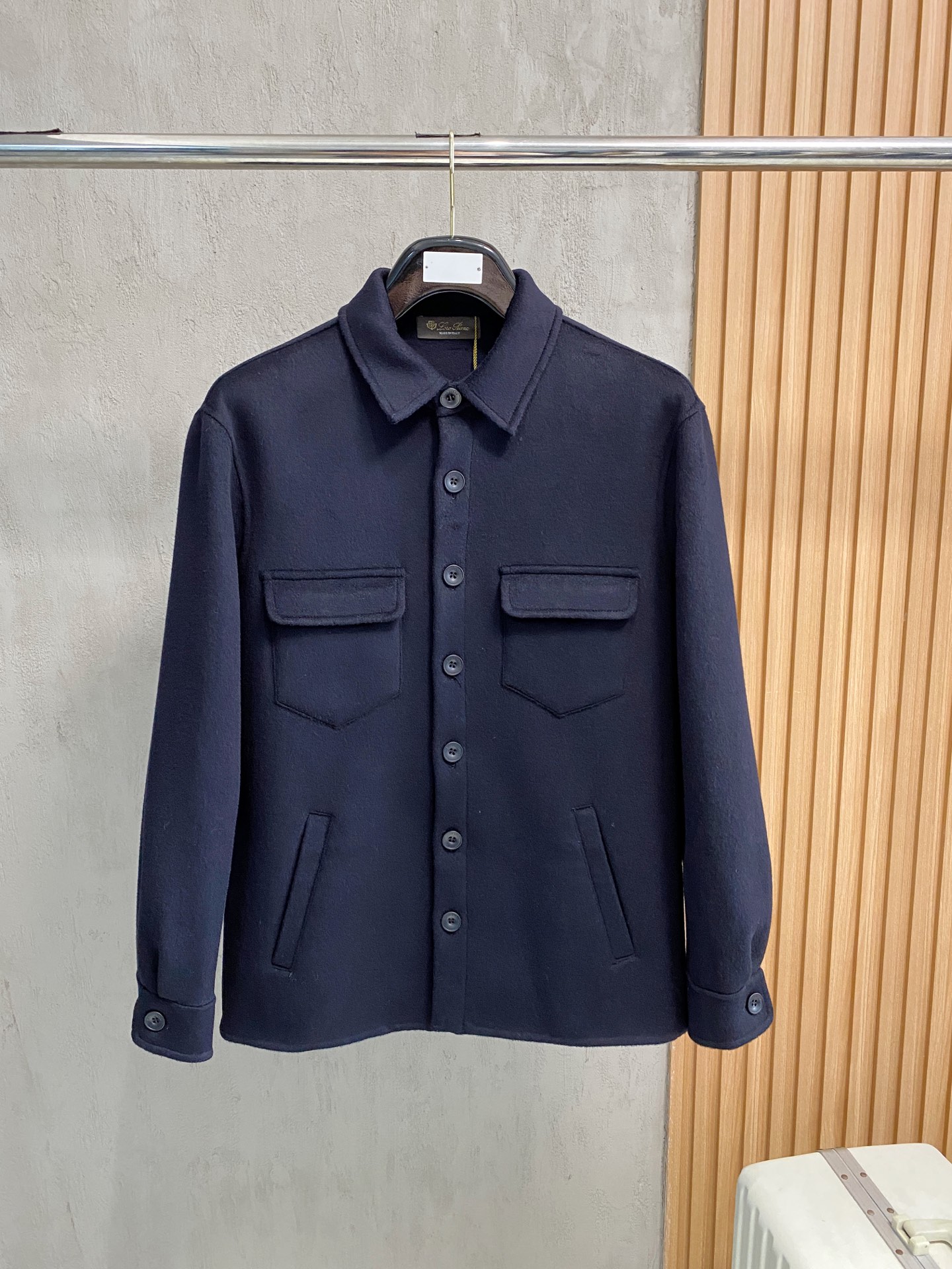 （纯手工）lP🆕&诺悠翩雅 高端男士衣橱必备单品纯手工呢羊绒羊毛大衣.每一件都是纯手工缝制而成.内里无缝