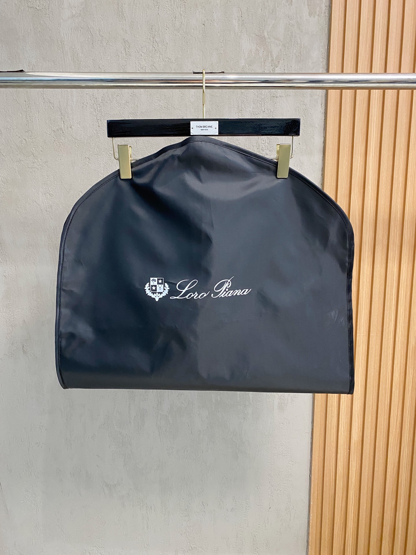 （纯手工）lP🆕&诺悠翩雅 高端男士衣橱必备单品纯手工呢羊绒羊毛大衣.每一件都是纯手工缝制而成.内里无缝