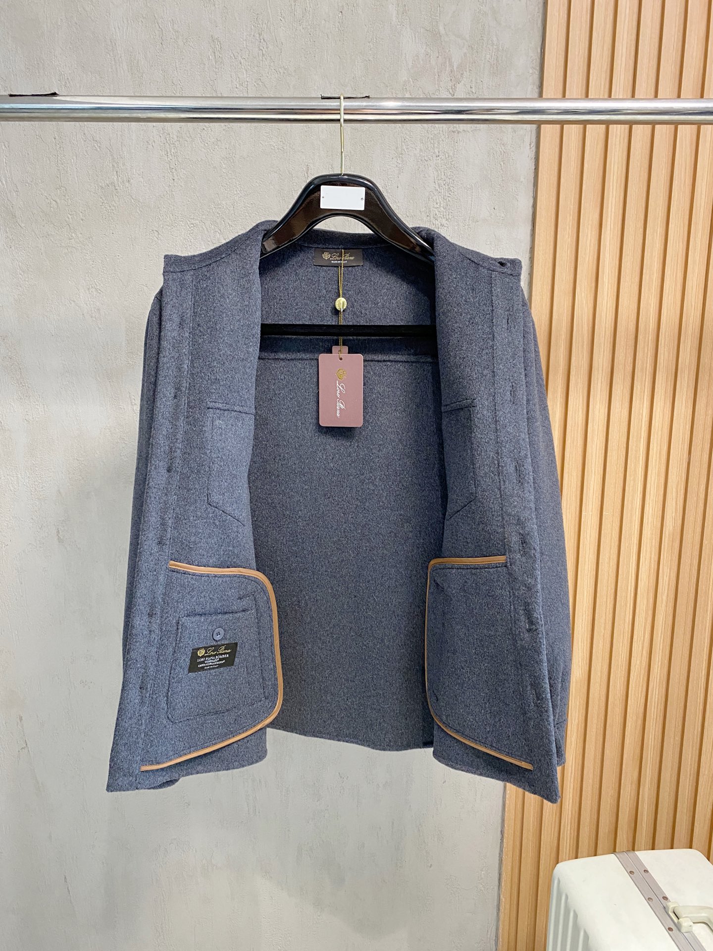 （纯手工）lP🆕&诺悠翩雅 高端男士衣橱必备单品纯手工呢羊绒羊毛大衣.每一件都是纯手工缝制而成.内里无缝