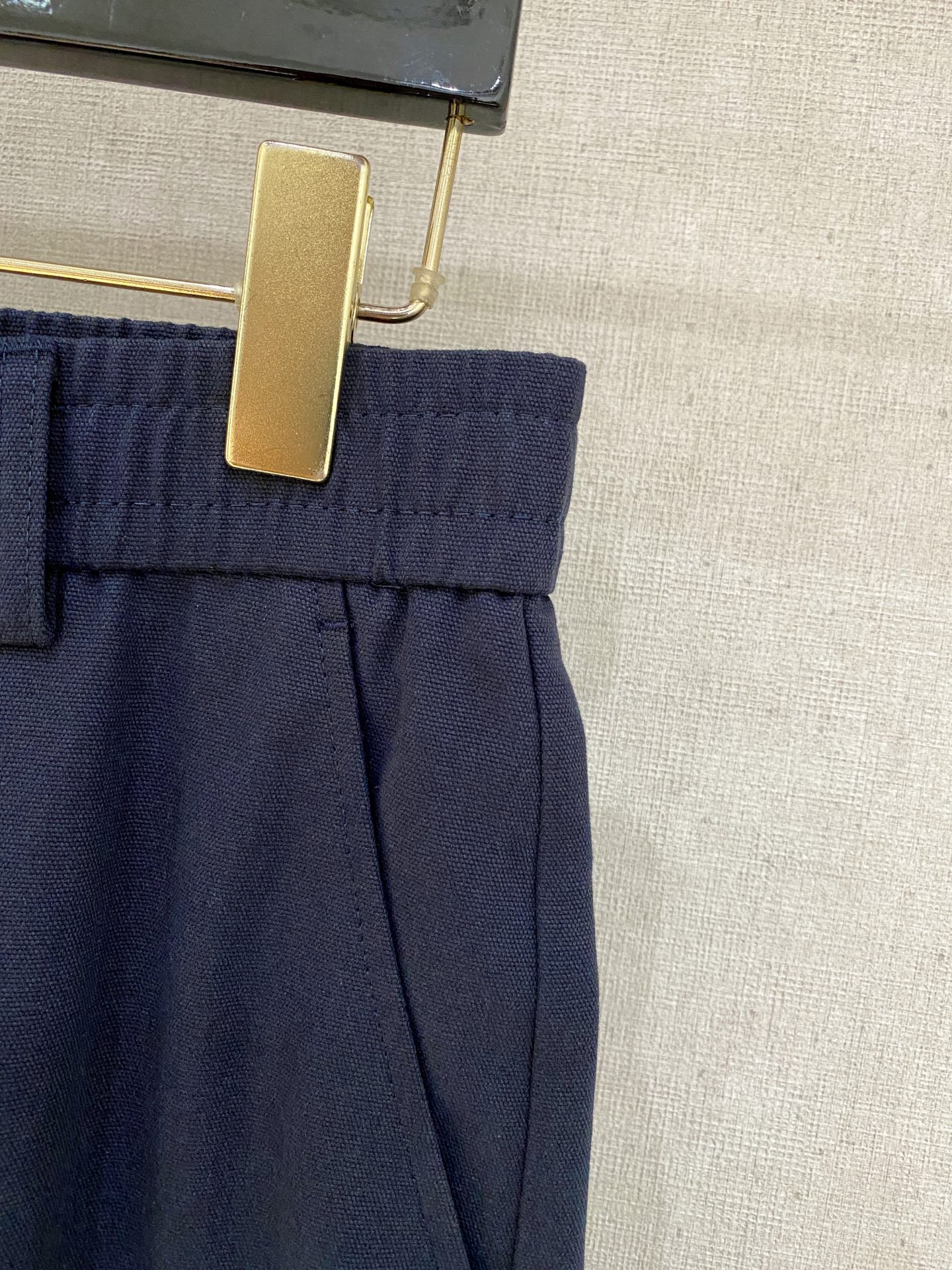 。Diro。2025秋冬新款套装 走秀款 定制原版牛仔面料   搭配夹克版型设计 非常洋气 版型超好不易