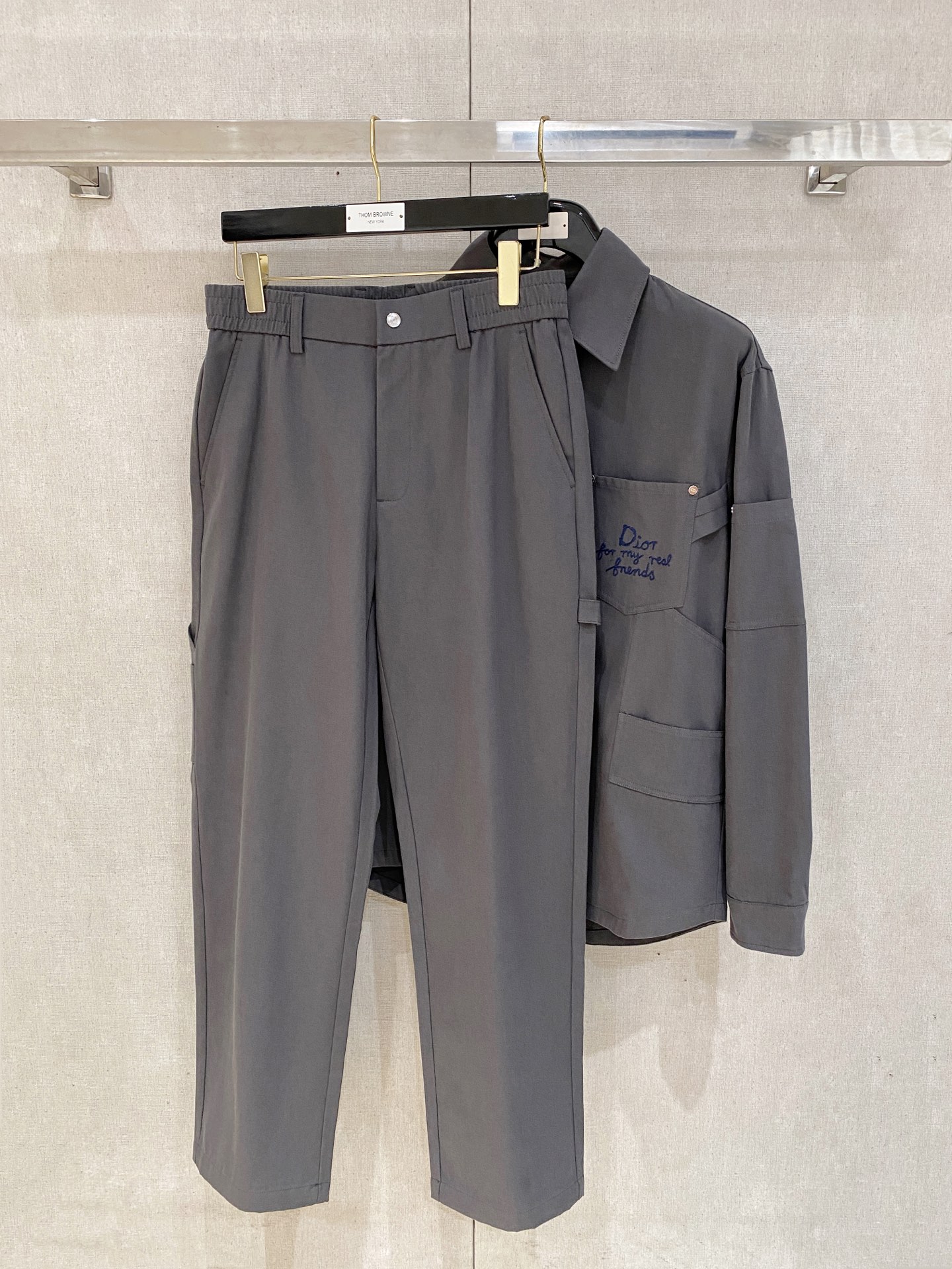 。Diro。2025秋冬新款套装 走秀款 定制原版牛仔面料   搭配夹克版型设计 非常洋气 版型超好不易