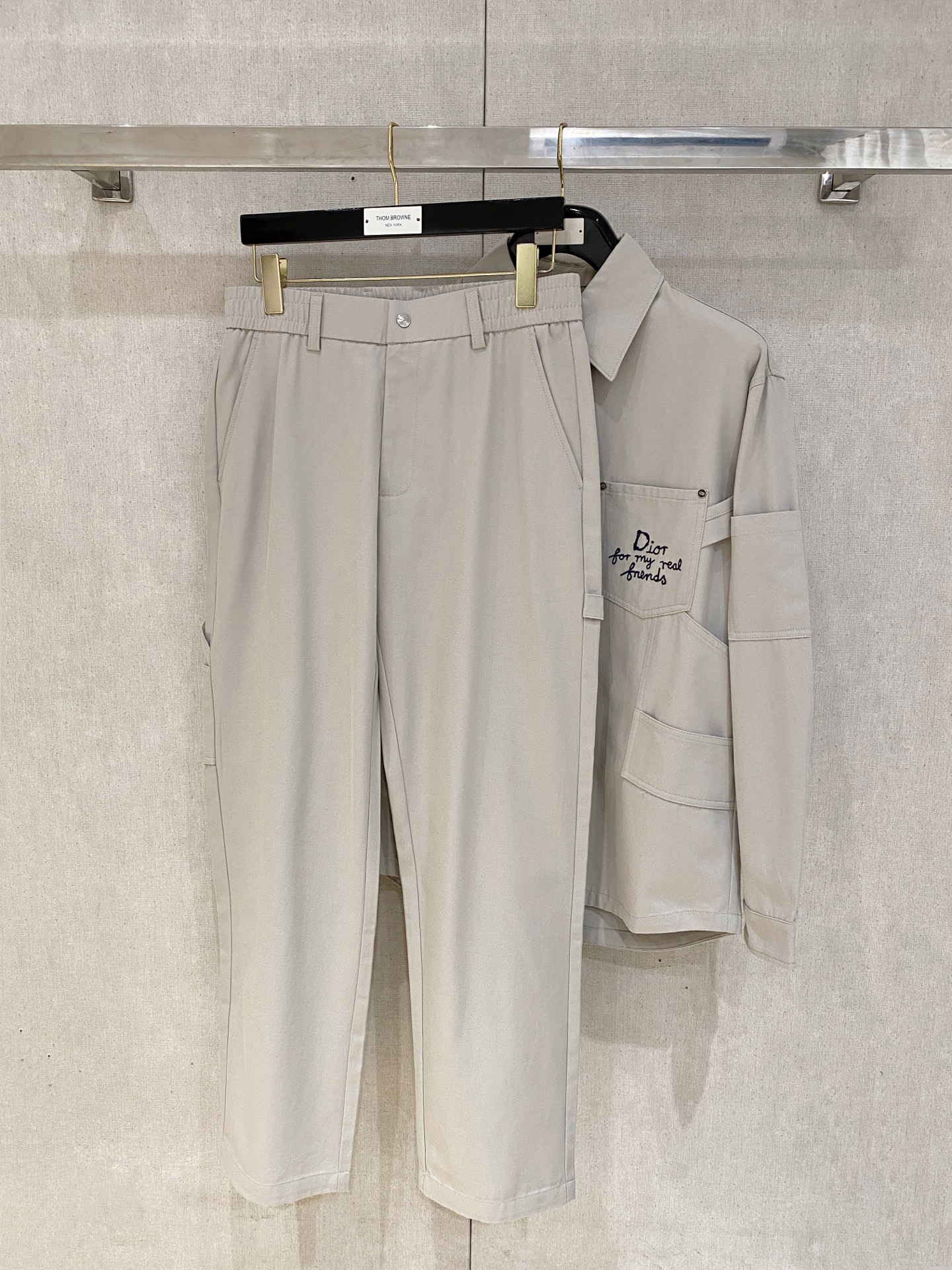 。Diro。2025秋冬新款套装 走秀款 定制原版牛仔面料   搭配夹克版型设计 非常洋气 版型超好不易