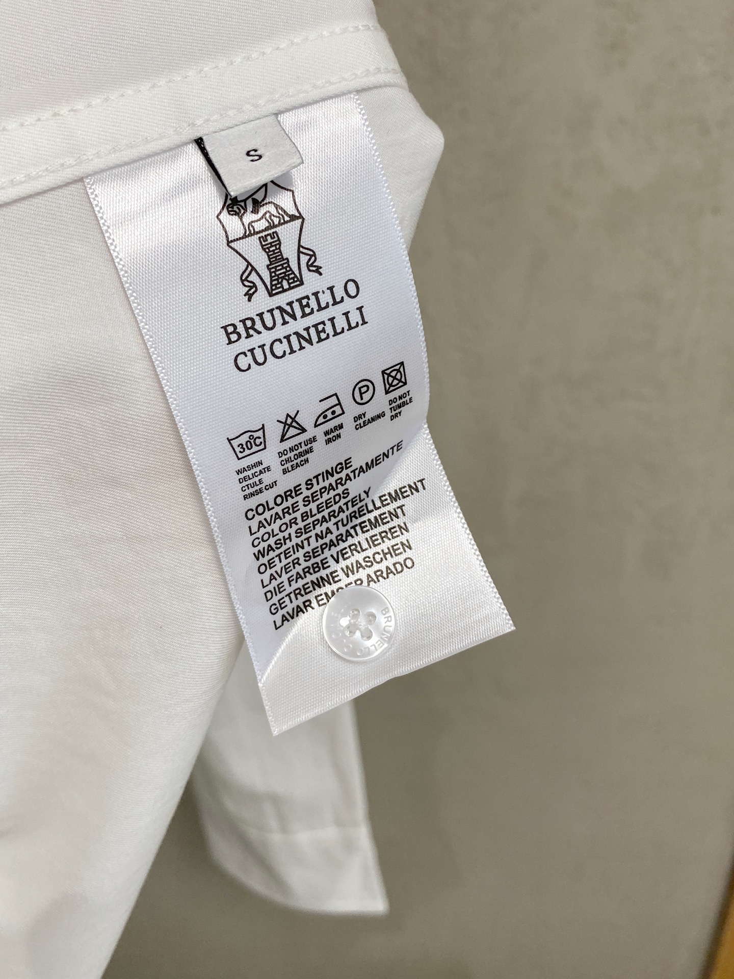  Bru**llo Cuci**lli 男士商务休闲格子长袖衬衫.官方同步系列！颇具意大利典型风格的时装