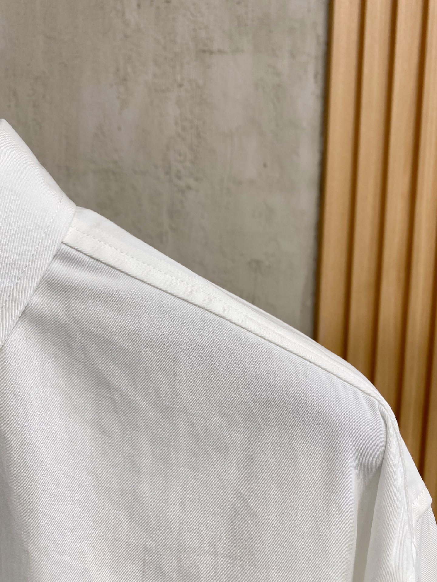  Bru**llo Cuci**lli 男士商务休闲格子长袖衬衫.官方同步系列！颇具意大利典型风格的时装