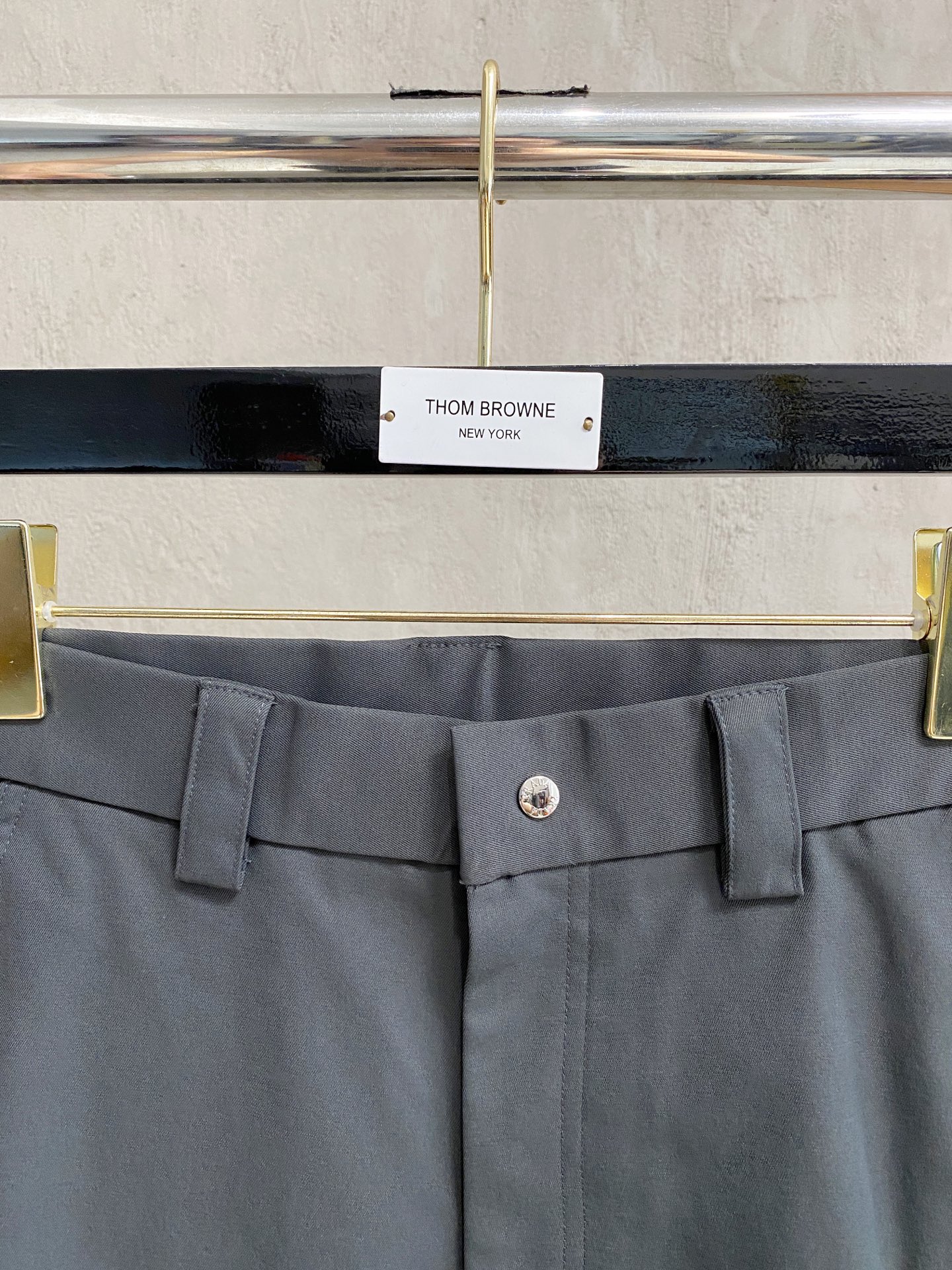 P家25秋冬 男士精品休闲裤.意大利🇮🇹进口面料，最新款上身版型无敌正!绝对可以闭眼收的一款此款裤子非常