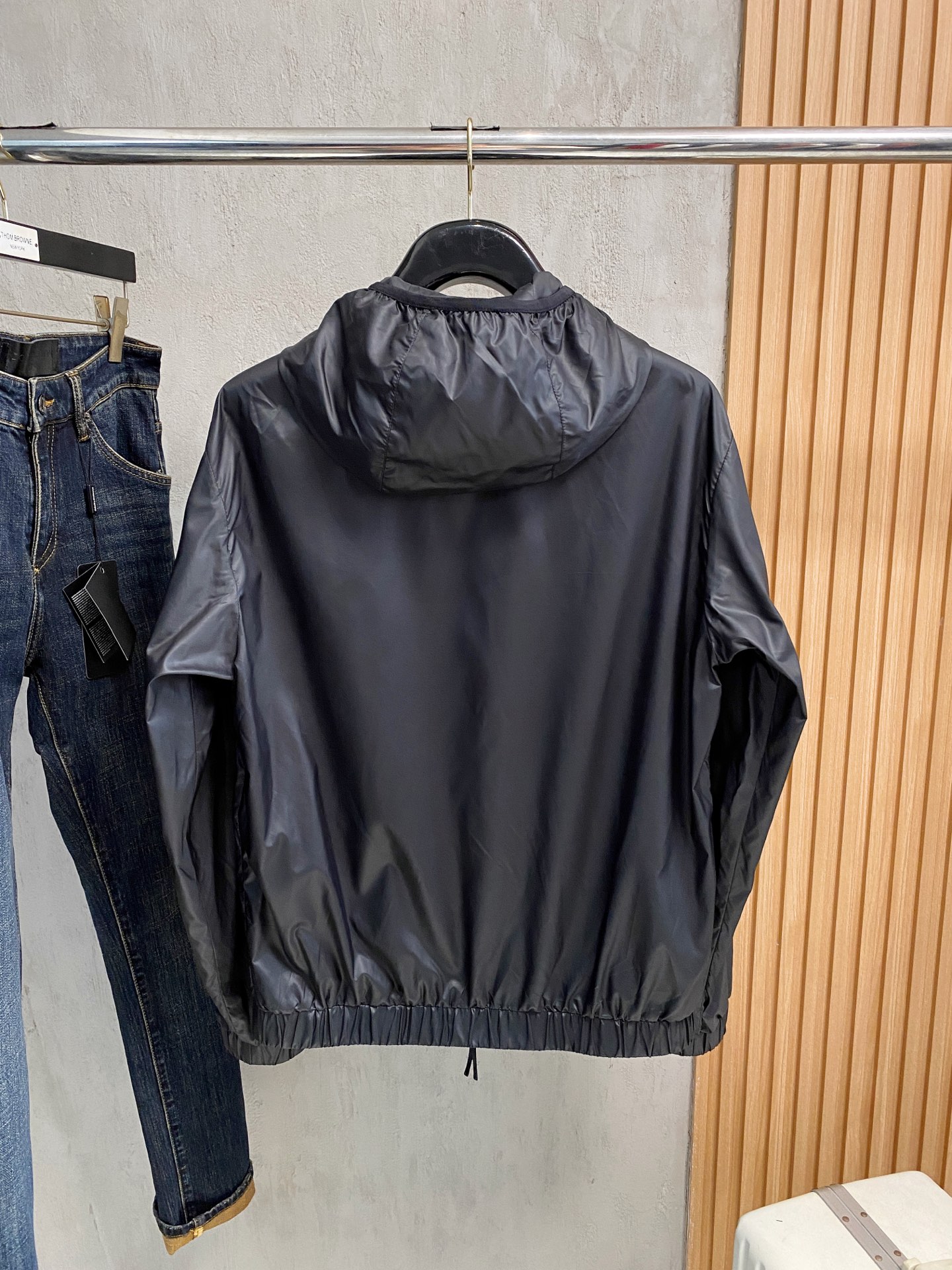 新一季Moncl 蒙口 春夏新品 Algobia男士连帽夹克风衣外套 原版购入七千九 ，Algobid夹