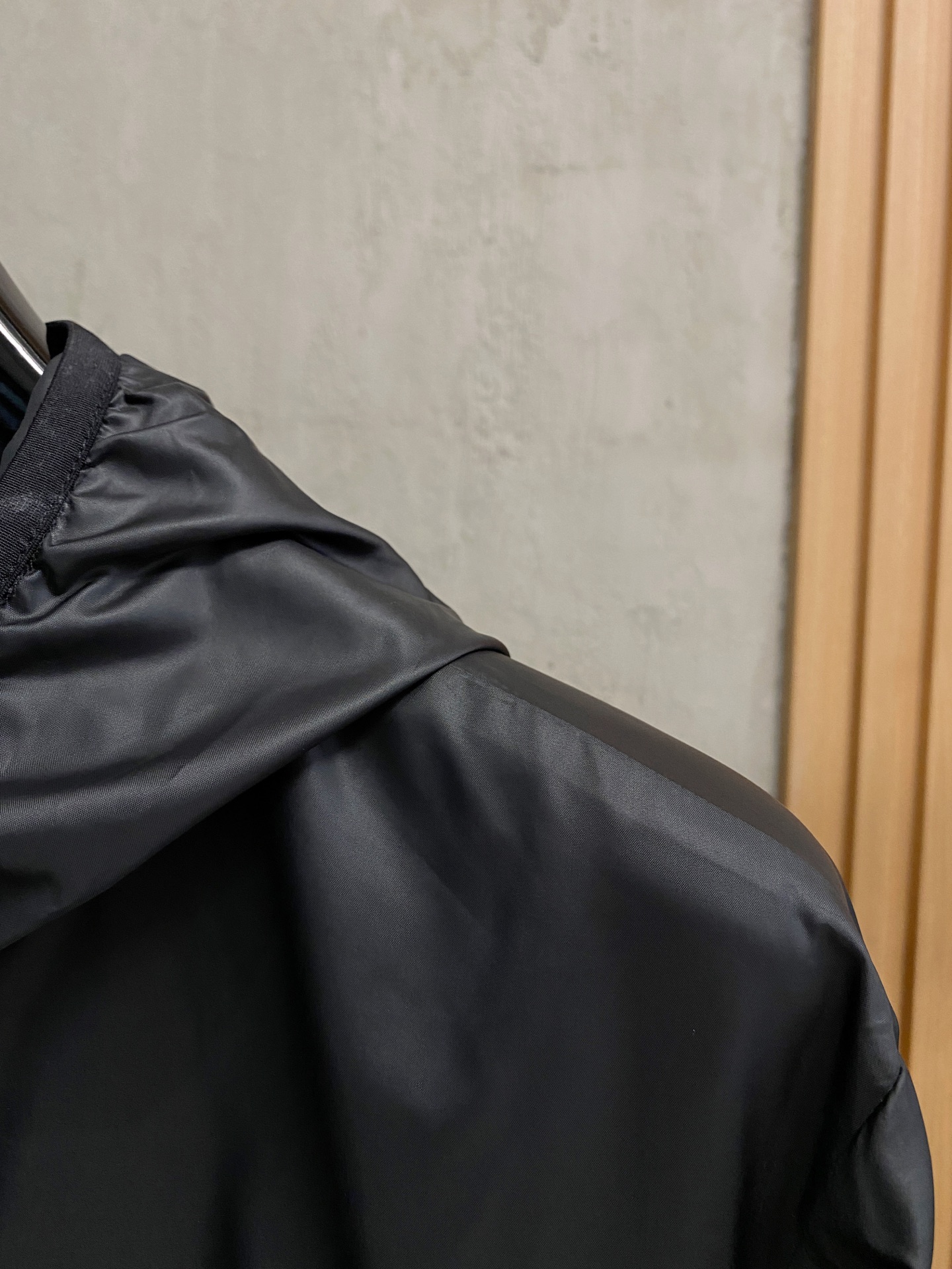 新一季Moncl 蒙口 春夏新品 Algobia男士连帽夹克风衣外套 原版购入七千九 ，Algobid夹