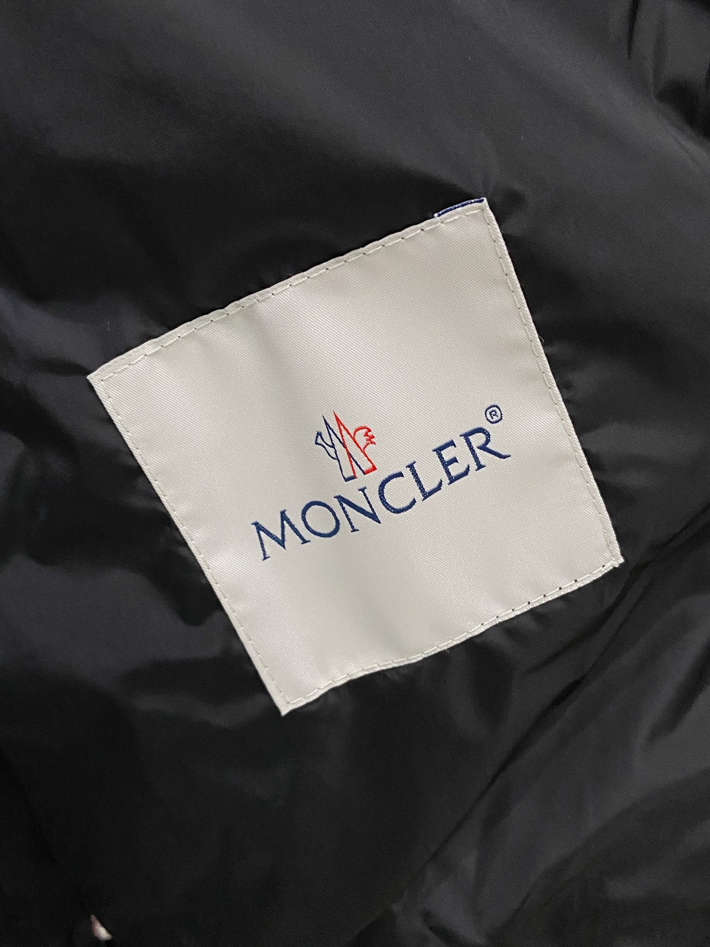 新一季Moncl 蒙口 春夏新品 Algobia男士连帽夹克风衣外套 原版购入七千九 ，Algobid夹