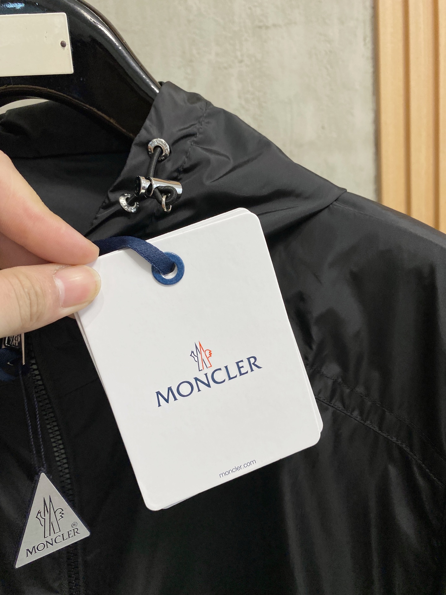 新一季Moncl 蒙口 春夏新品 Algobia男士连帽夹克风衣外套 原版购入七千九 ，Algobid夹