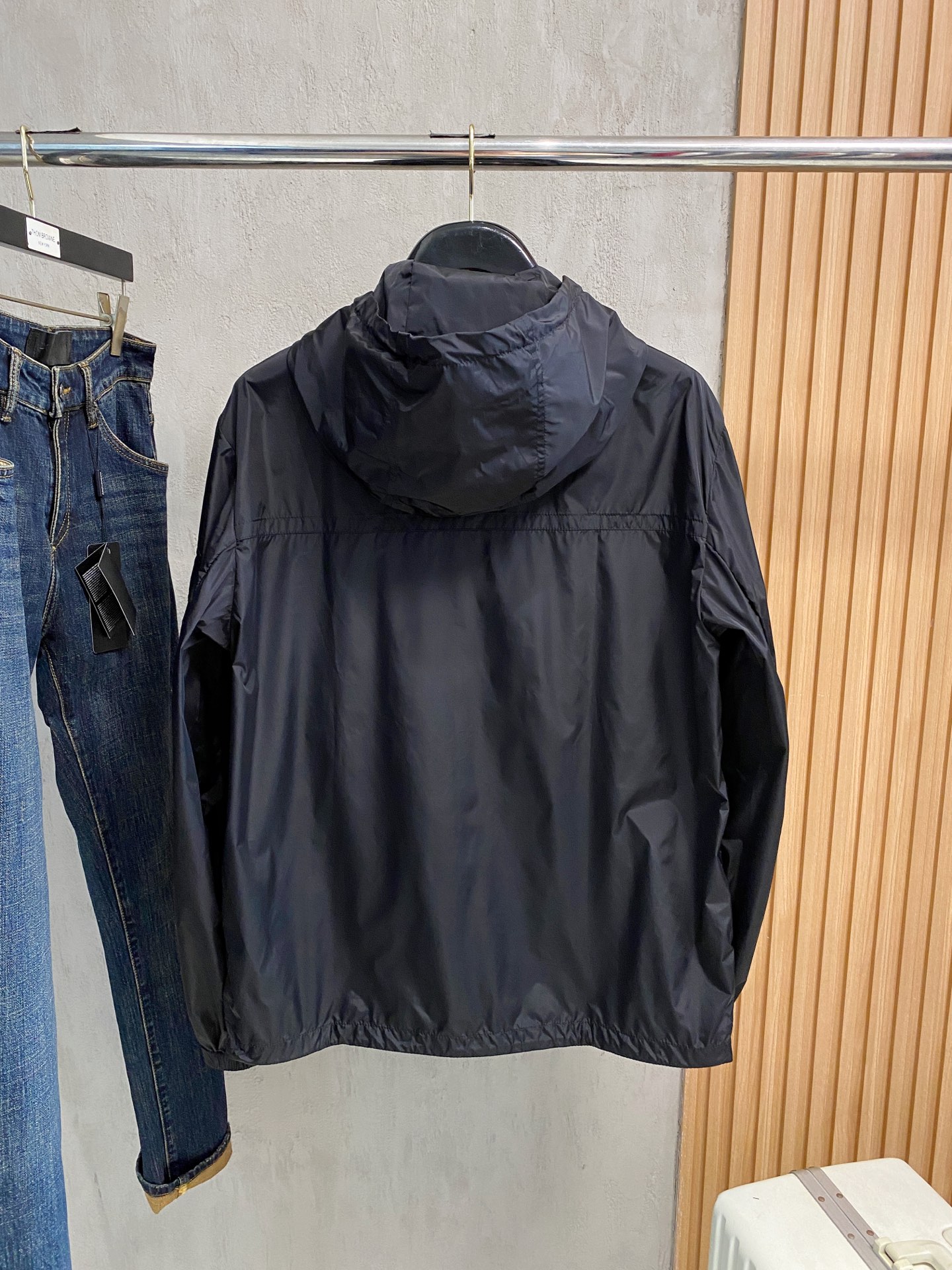 新一季Moncl 蒙口 春夏新品 Algobia男士连帽夹克风衣外套 原版购入七千九 ，Algobid夹