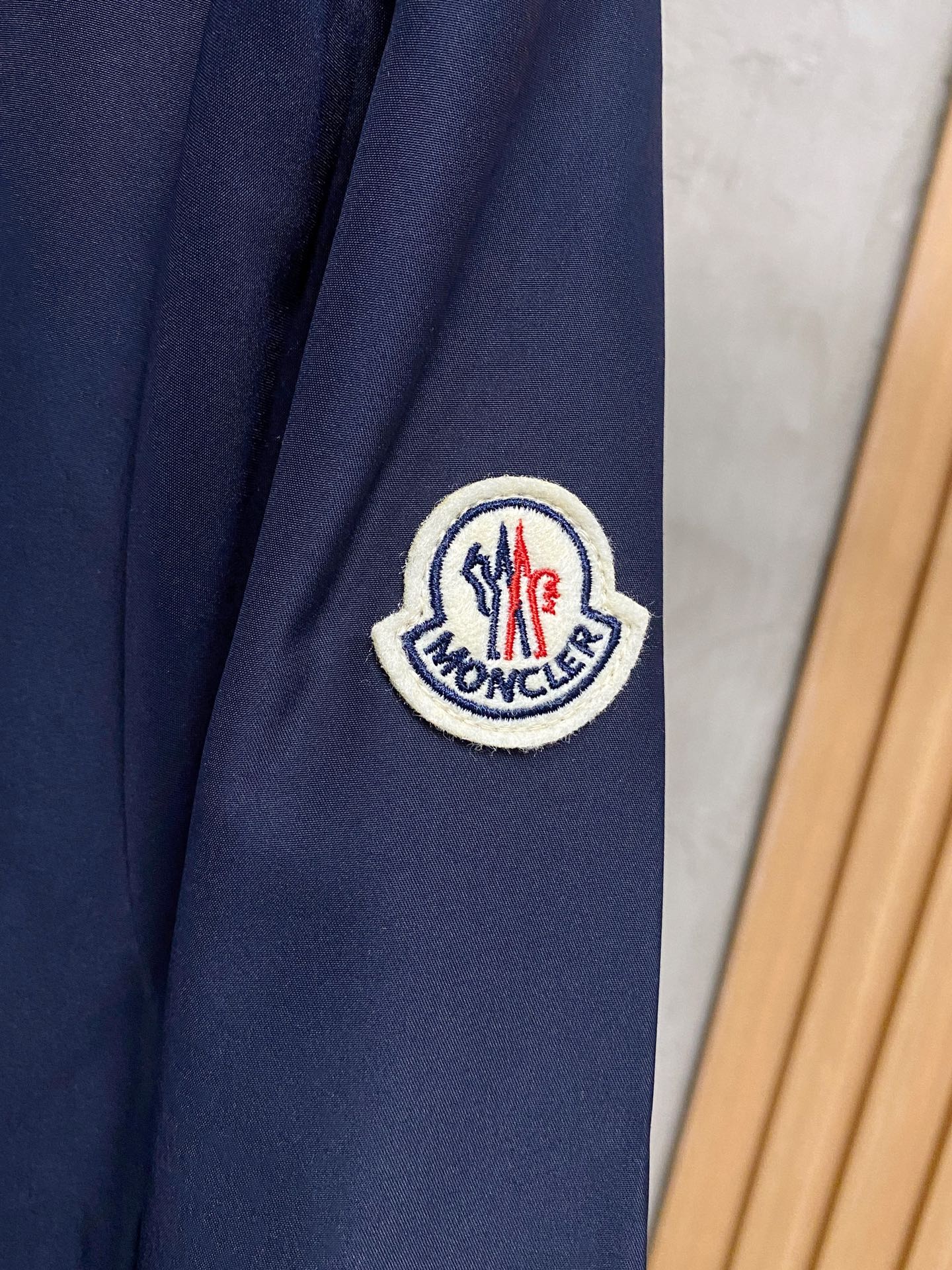 Moncl 春季新款 陆续上新 不用犹豫品质 、 穿正的闭眼入 Moncler/蒙口 男士系列 织带字母