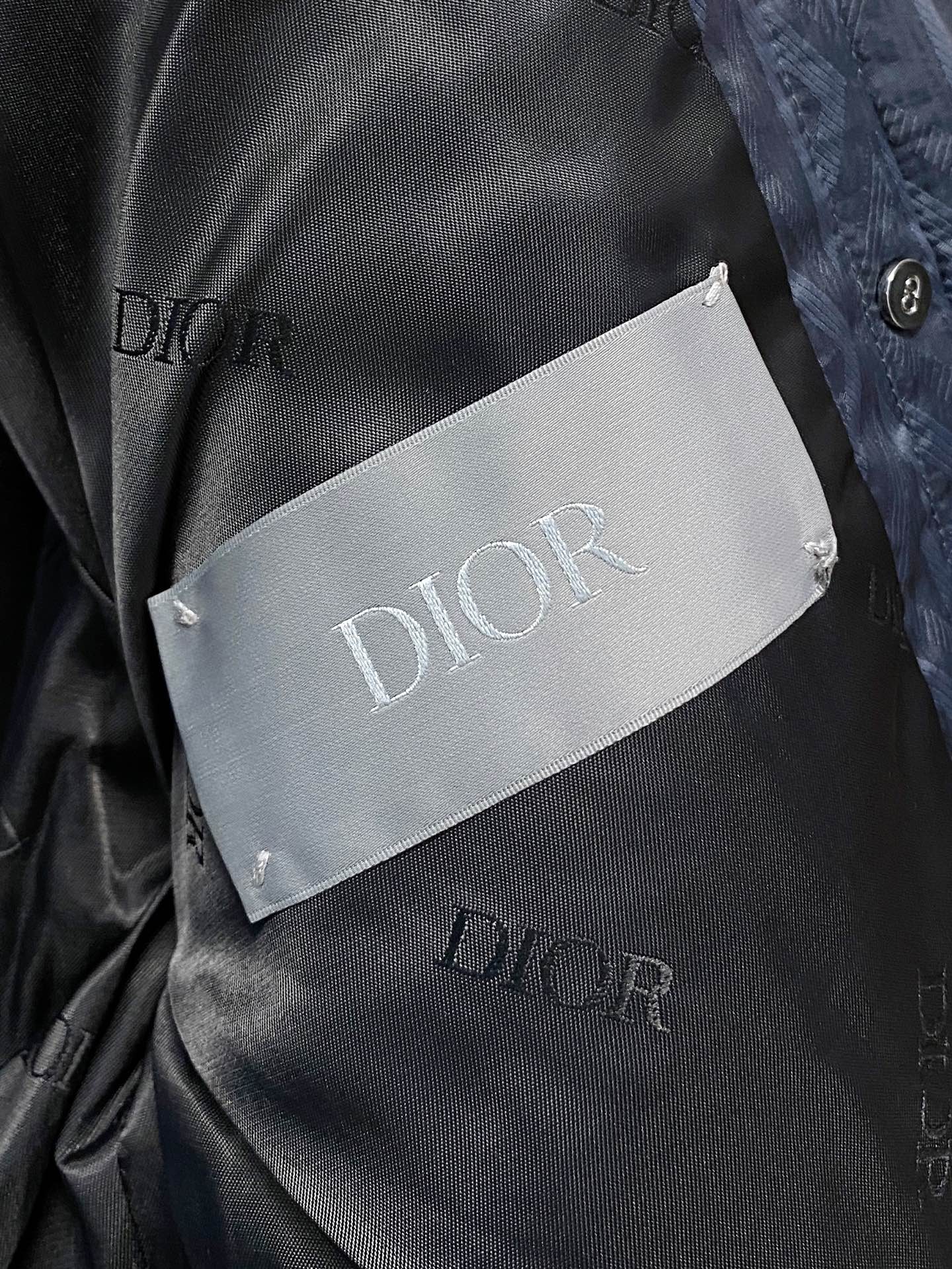 DIOR 迪奥，2025专柜最新款，官网同步在售，售价23000，色织提花CD款夹克飞行服，贸易公司订单