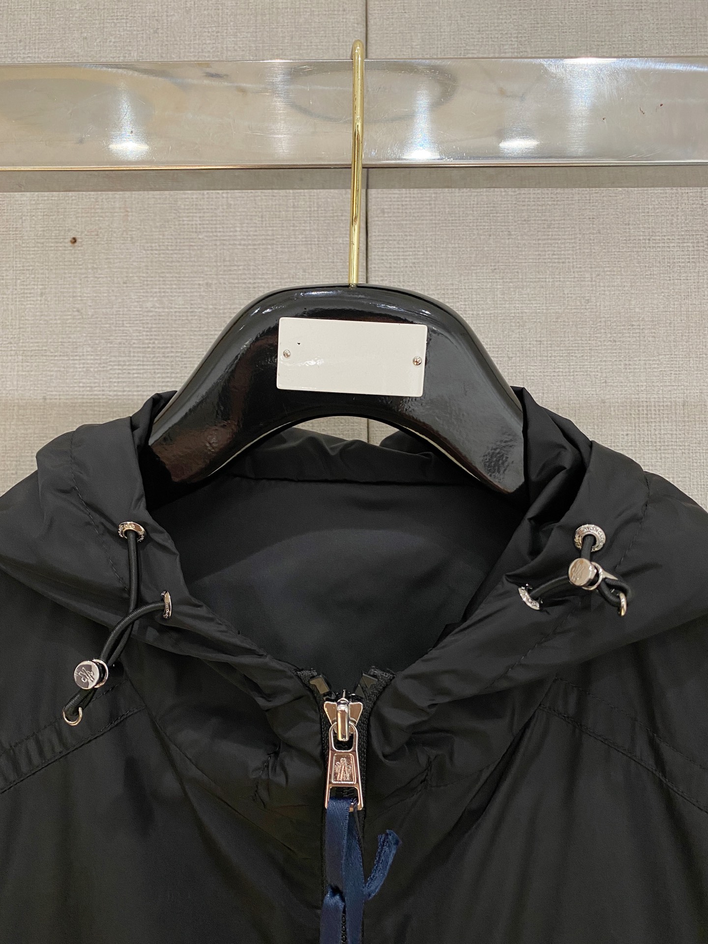 新一季Moncl 蒙口 春夏新品 Algobia男士连帽夹克风衣外套 原版购入七千九 ，Algobid夹