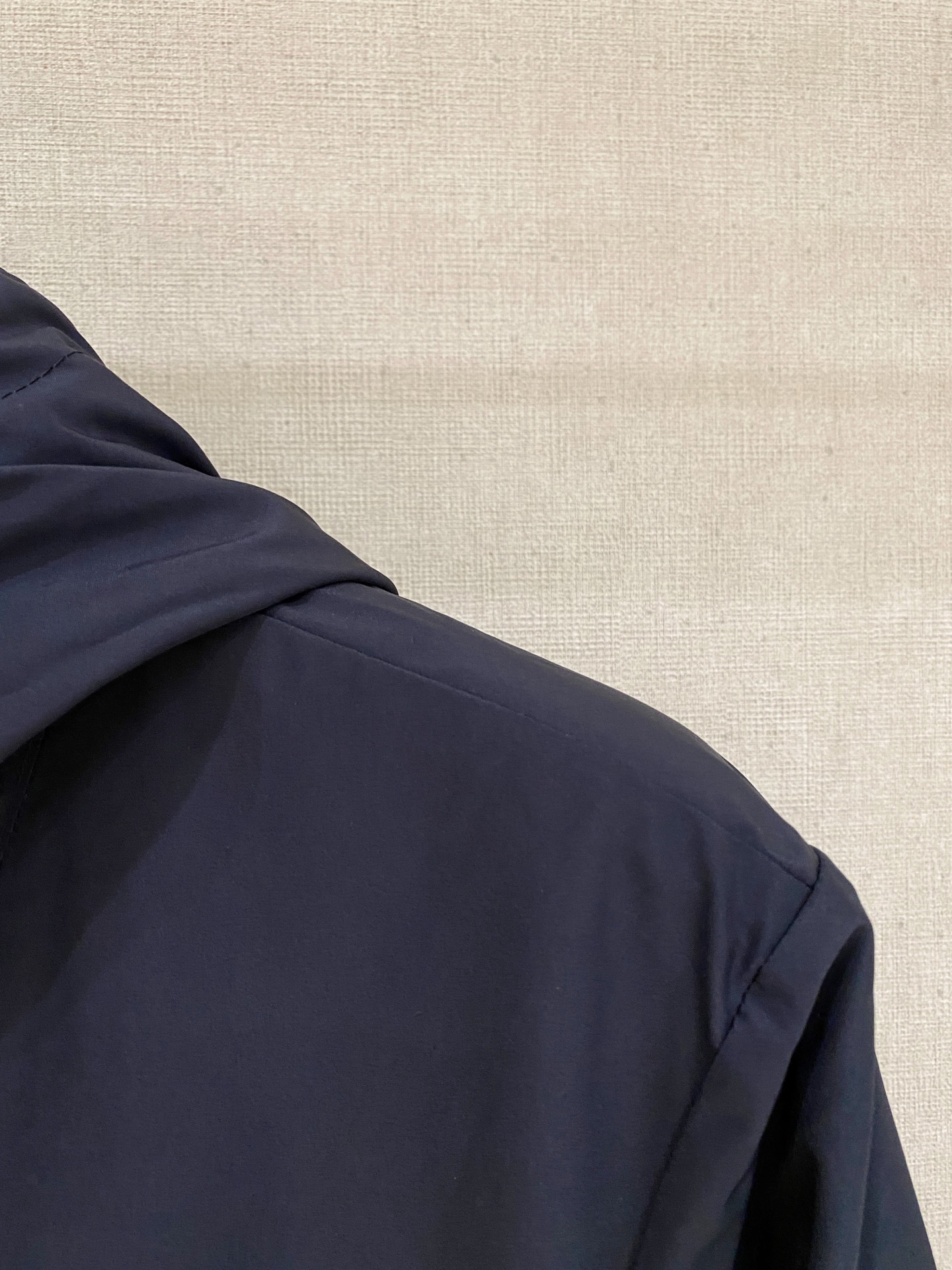 Moncl 春季新款 陆续上新 

不用犹豫品质 、 穿正的闭眼入 
Moncler/蒙口 男士系列 织