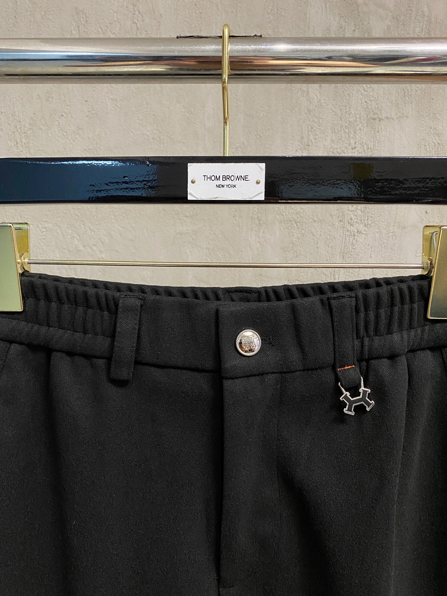 HERM2025秋冬羊毛裤 最新经典系列男士羊毛休闲裤！采用客供面料，柔软细腻，手感绝佳！品牌格调一览无