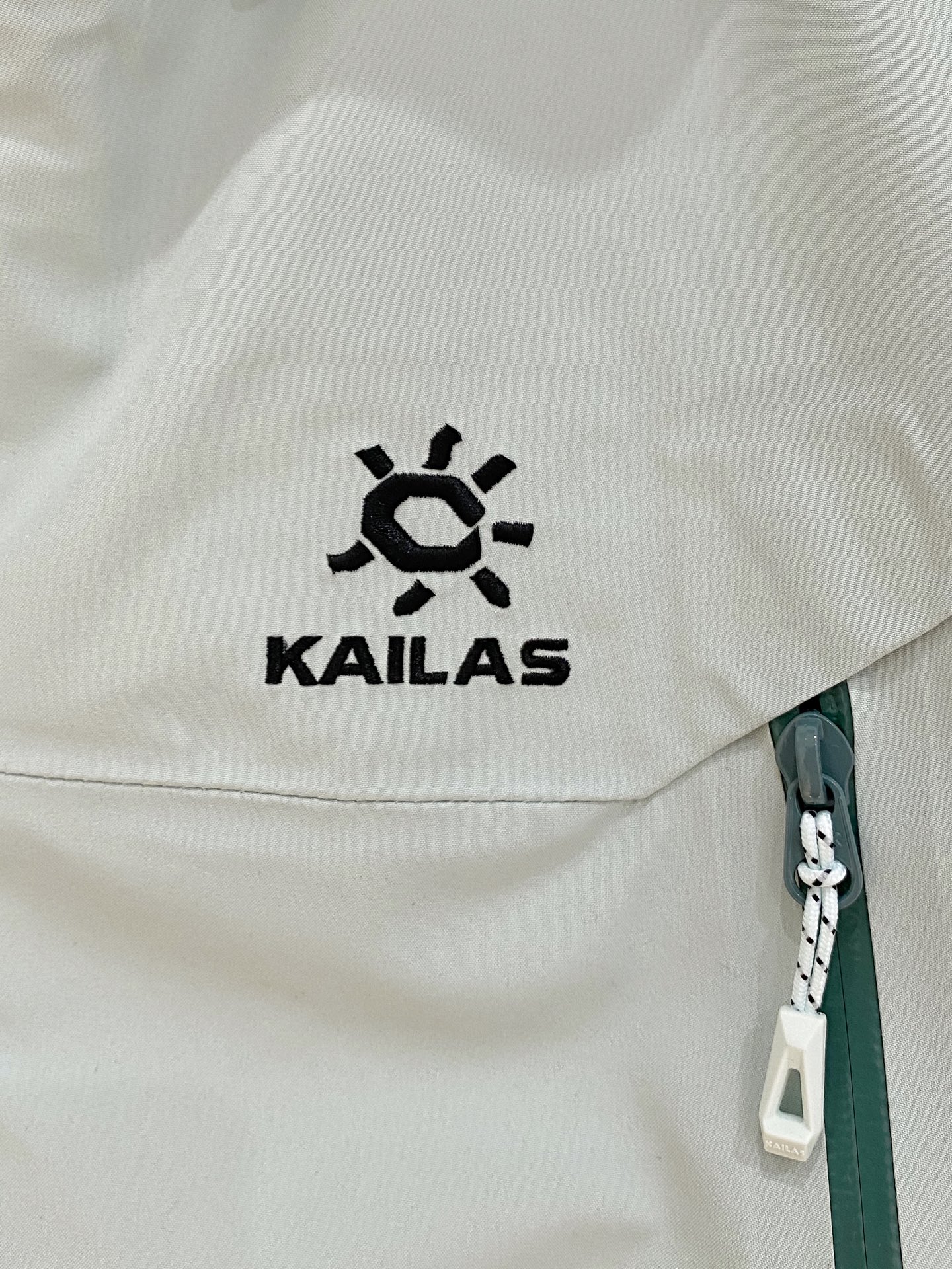 🔥🔥🔥🔥🔥市场独家一比一高版【中国硬壳KA,ILAS凯石 MONT X全天候硬壳GTX防水登山】独家货源