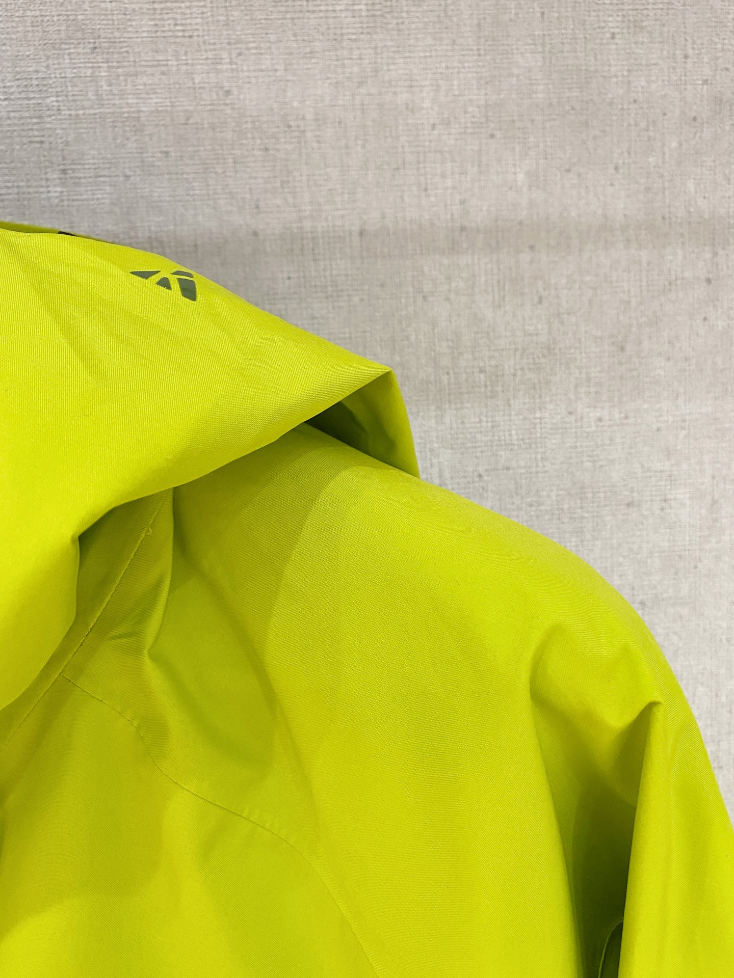 🔥🔥🔥🔥🔥市场独家一比一高版【中国硬壳KA,ILAS凯石 MONT X全天候硬壳GTX防水登山】独家货源