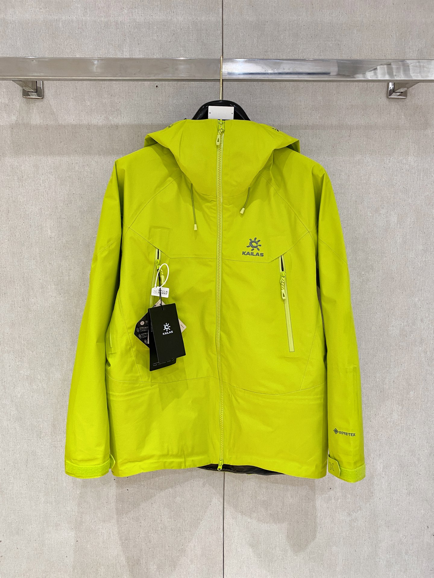 🔥🔥🔥🔥🔥市场独家一比一高版【中国硬壳KA,ILAS凯石 MONT X全天候硬壳GTX防水登山】独家货源