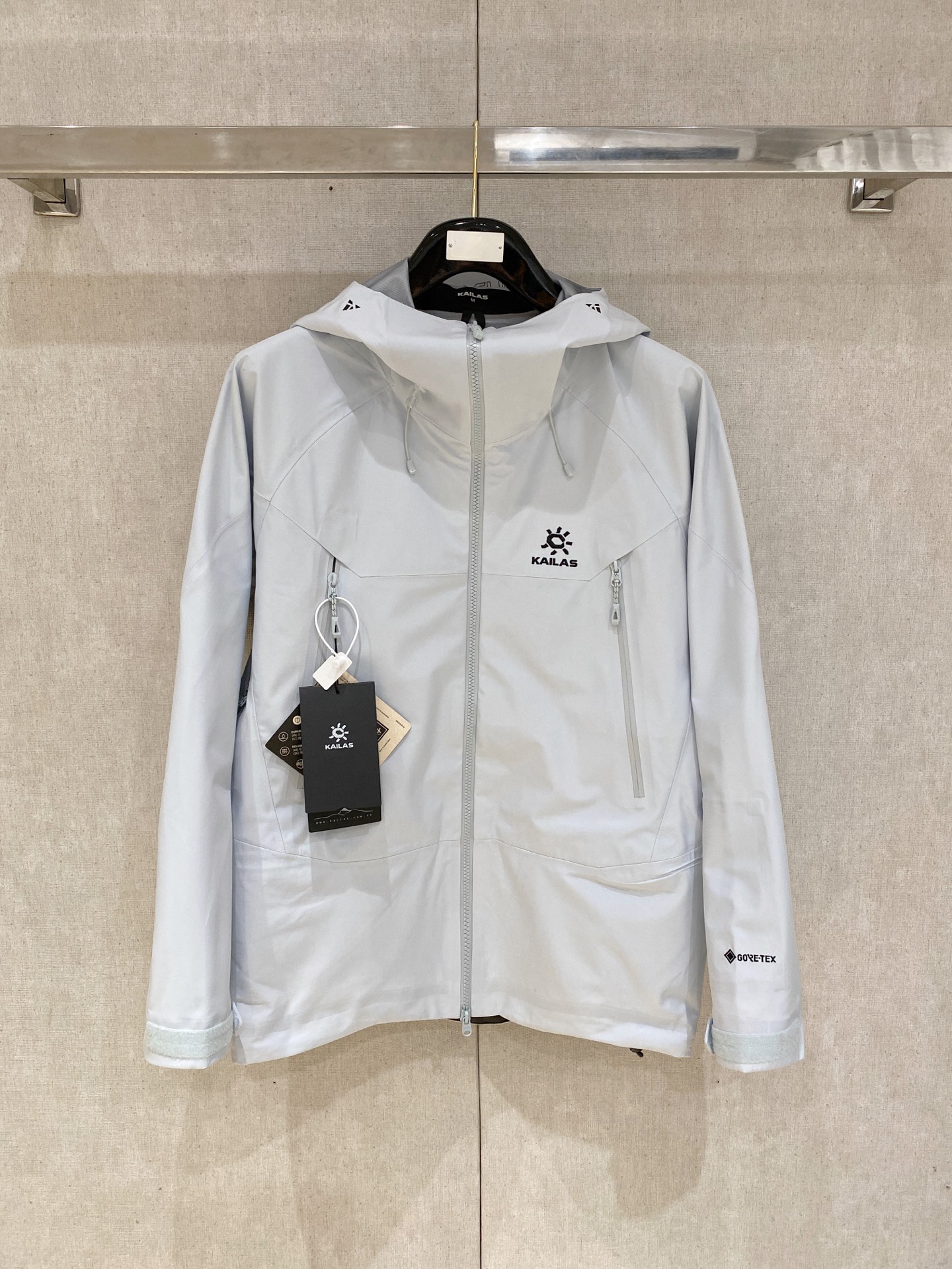 🔥🔥🔥🔥🔥市场独家一比一高版【中国硬壳KA,ILAS凯石 MONT X全天候硬壳GTX防水登山】独家货源