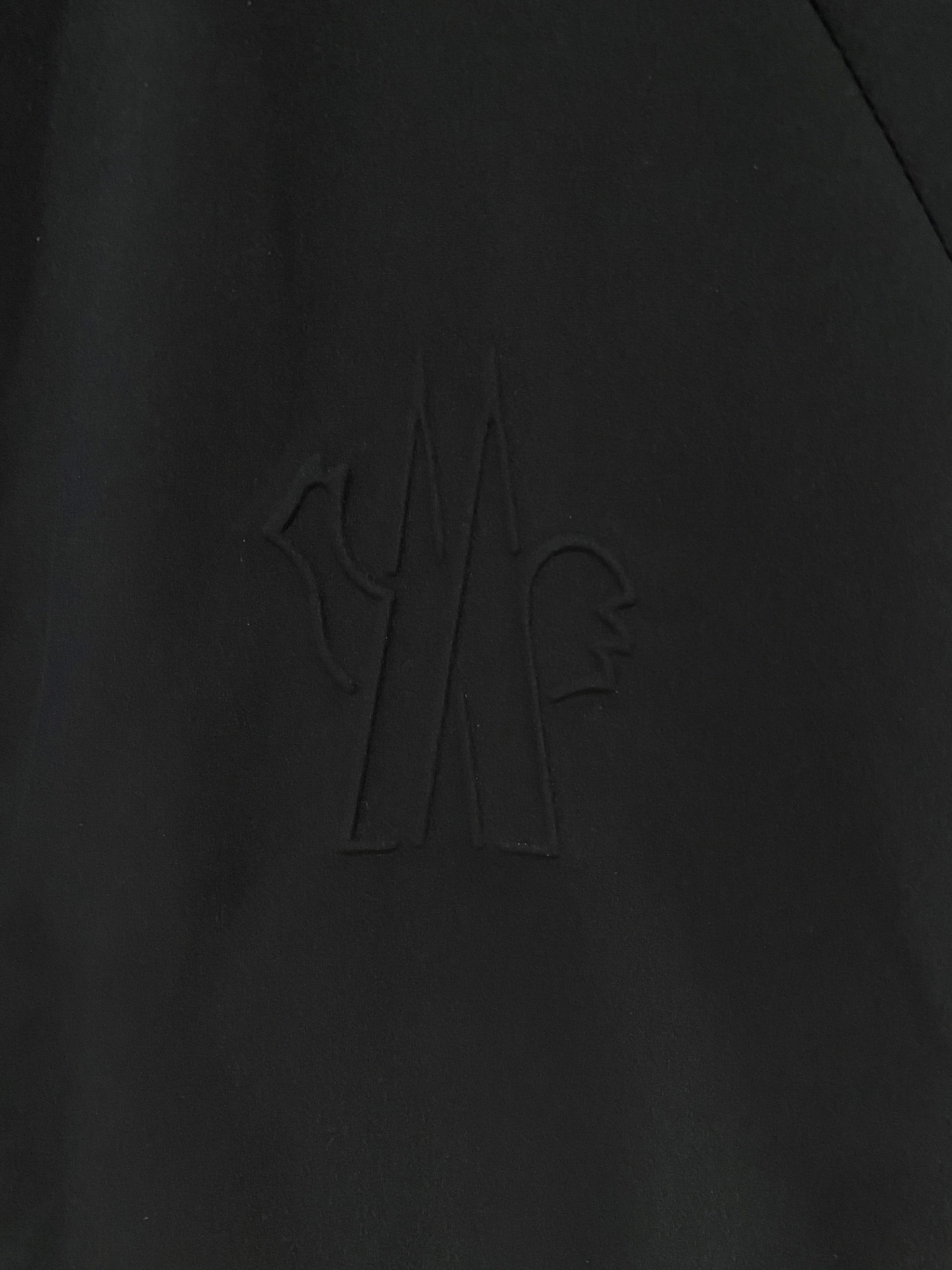 2025ss秋冬新款系列🆕蒙口休闲夹克外套 🧥专柜同步发售 超高工艺的风衣外套 休闲时尚 进口记忆聚酯纤