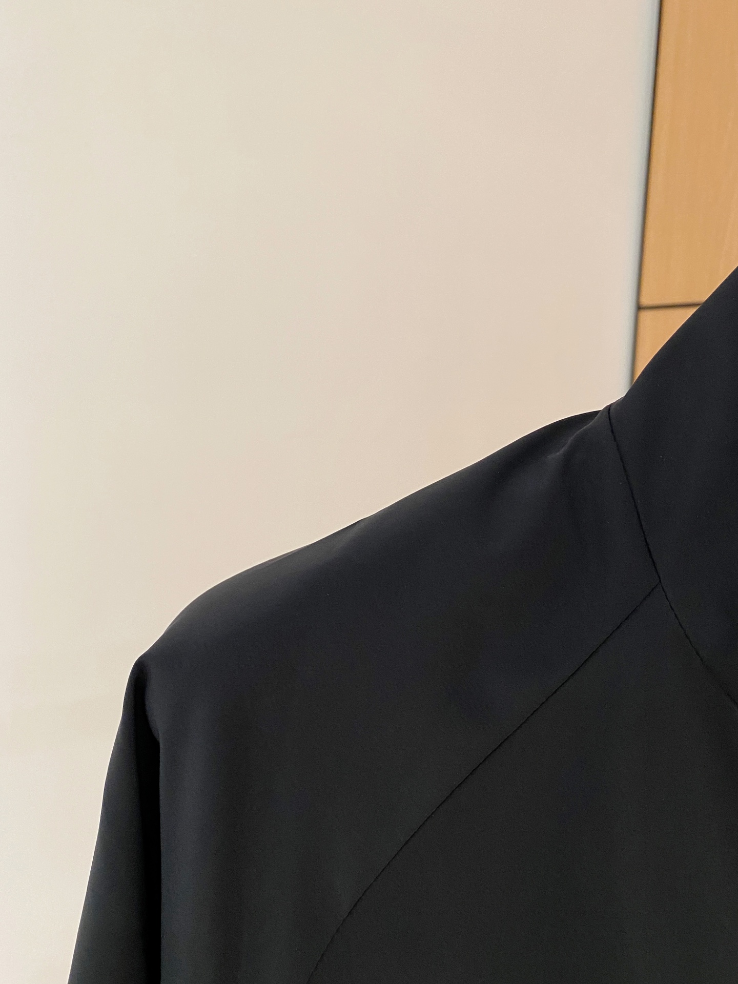 2025ss秋冬新款系列🆕蒙口休闲夹克外套 🧥专柜同步发售 超高工艺的风衣外套 休闲时尚 进口记忆聚酯纤