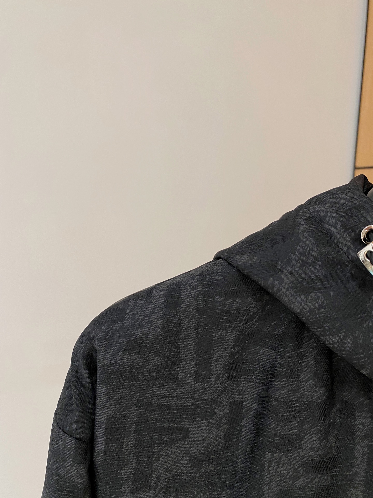 2025ss秋冬新款系列🆕F家休闲连帽夹克外套 🧥专柜同步发售 超高工艺的风衣外套 休闲时尚 精选进口高