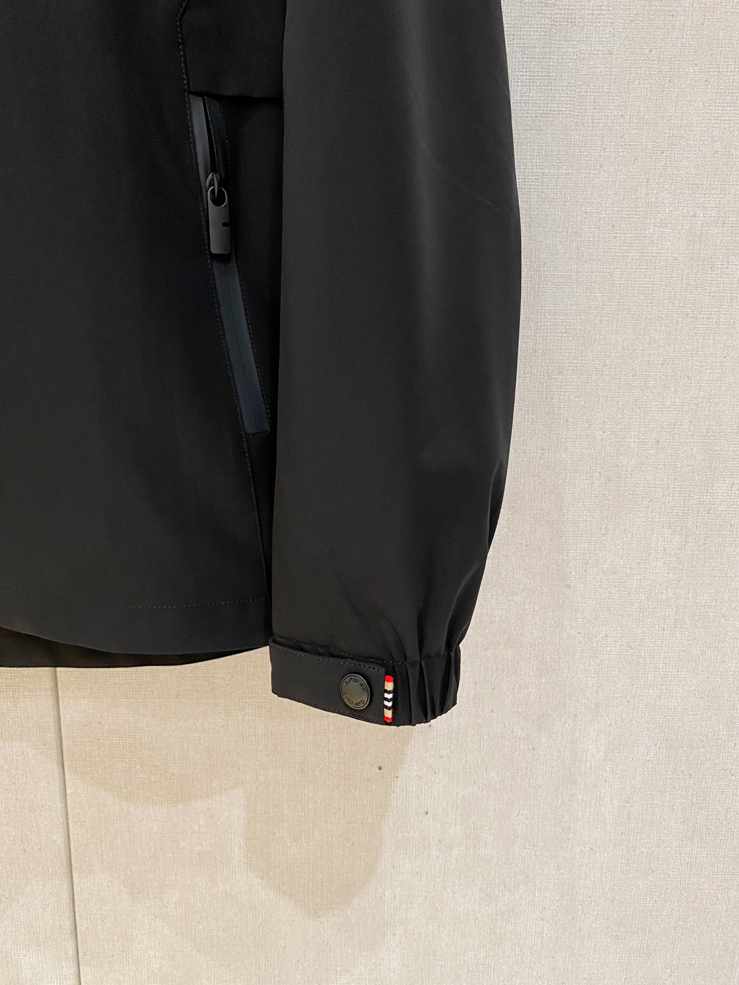 2025ss秋冬新款系列🆕战马家休闲连帽夹克外套 🧥专柜同步发售 超高工艺的风衣外套 休闲时尚 进口记忆