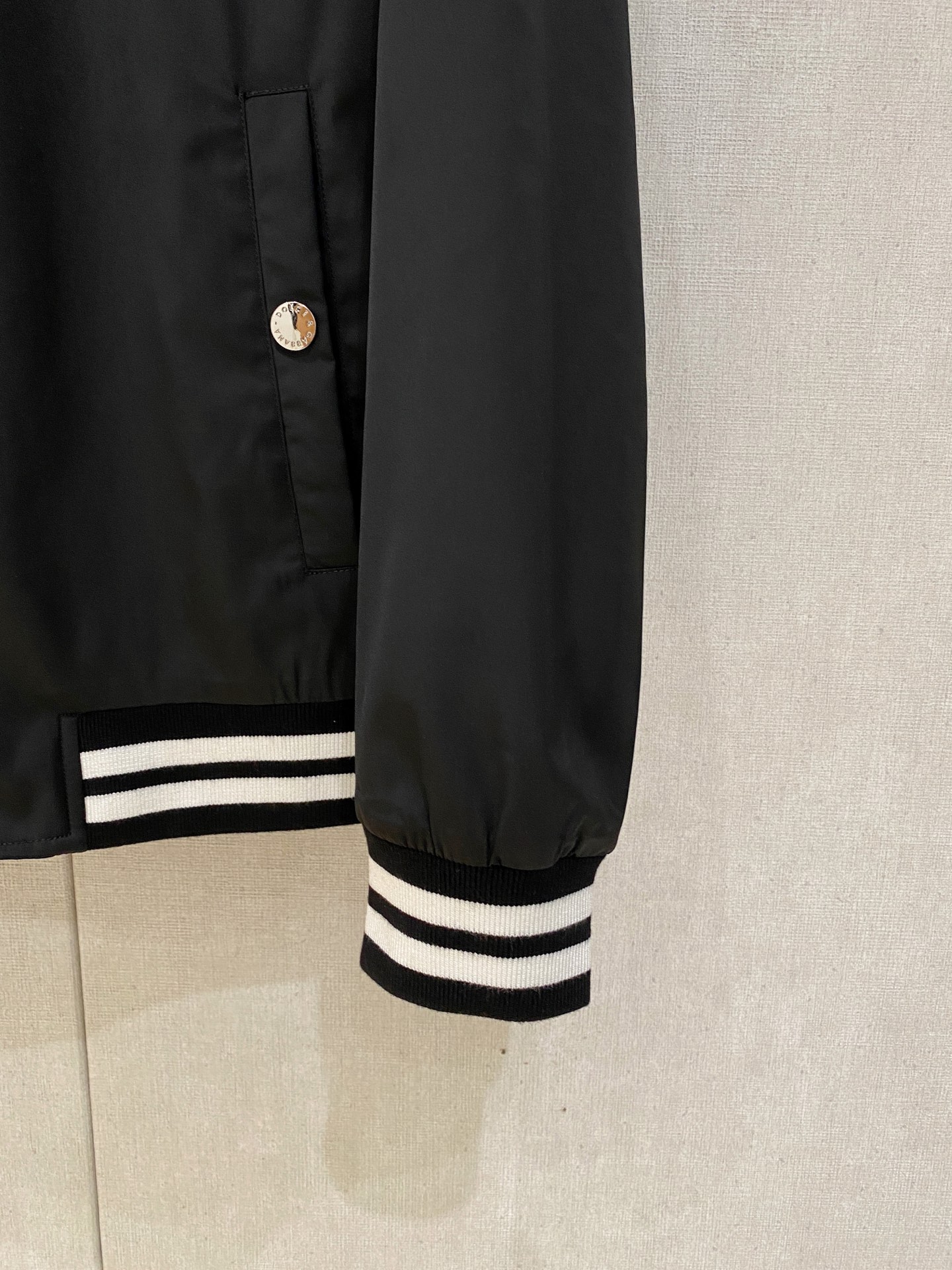 2025ss秋冬新款系列🆕杜嘉班纳休闲夹克外套双面穿 🧥专柜同步发售 超高工艺的风衣外套 休闲时尚 进口