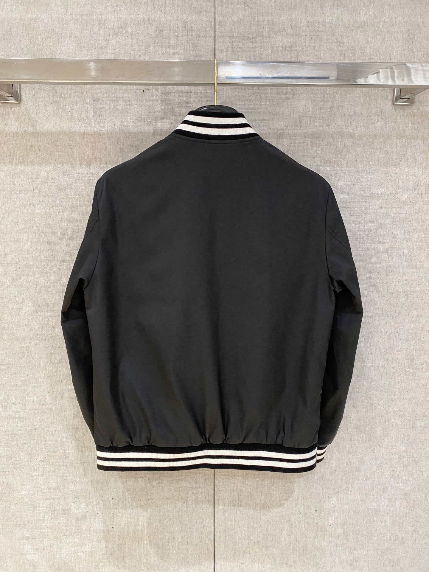 2025ss秋冬新款系列🆕杜嘉班纳休闲夹克外套双面穿 🧥专柜同步发售 超高工艺的风衣外套 休闲时尚 进口