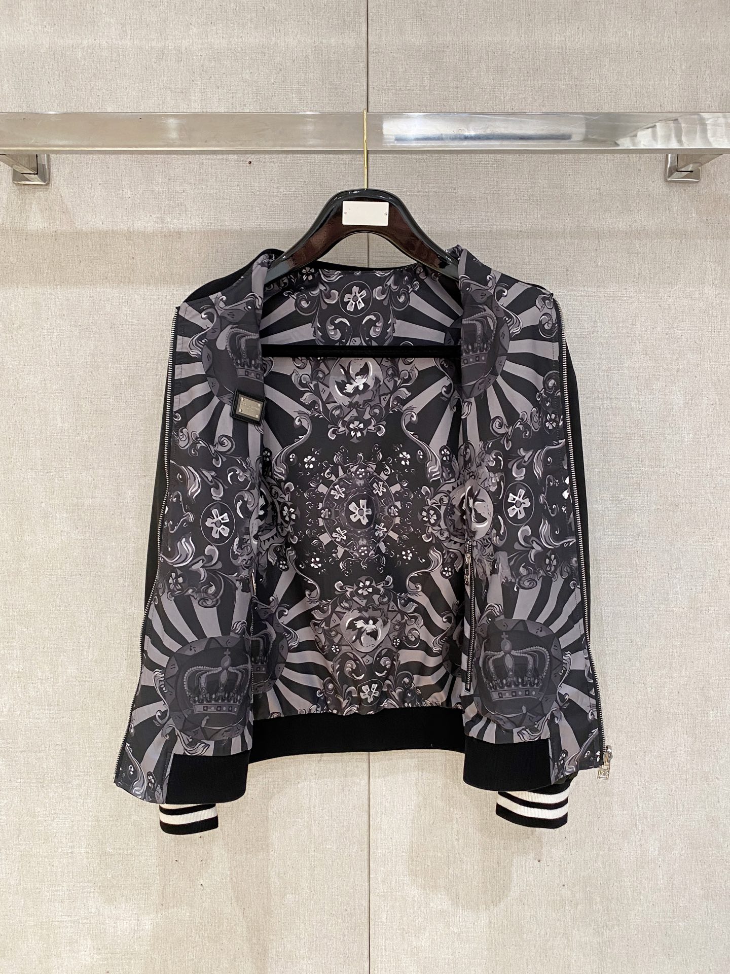 2025ss秋冬新款系列🆕杜嘉班纳休闲夹克外套双面穿 🧥专柜同步发售 超高工艺的风衣外套 休闲时尚 进口