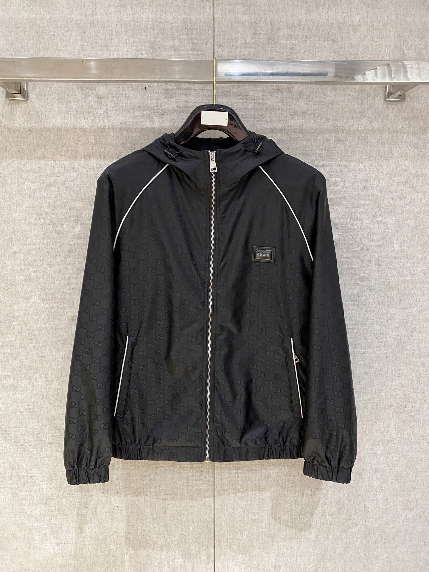 Luxury Men's Black Hooded Windbreaker Jacket with Brand Logo 2 i1755787540477 7758 0 0