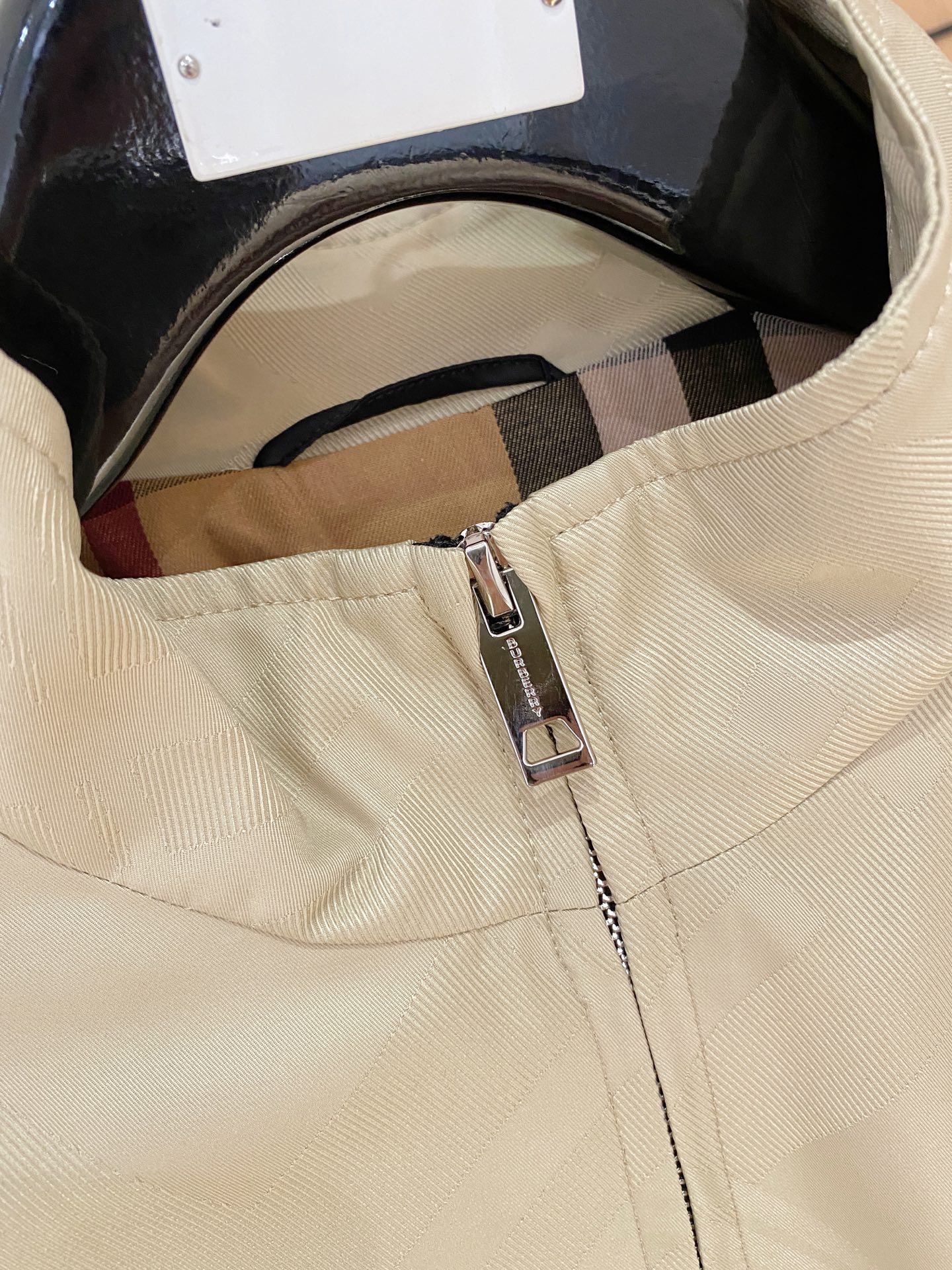 2025ss秋冬新款系列🆕战马家休闲夹克外套 🧥专柜同步发售 超高工艺的风衣外套 休闲时尚 精选进口面料