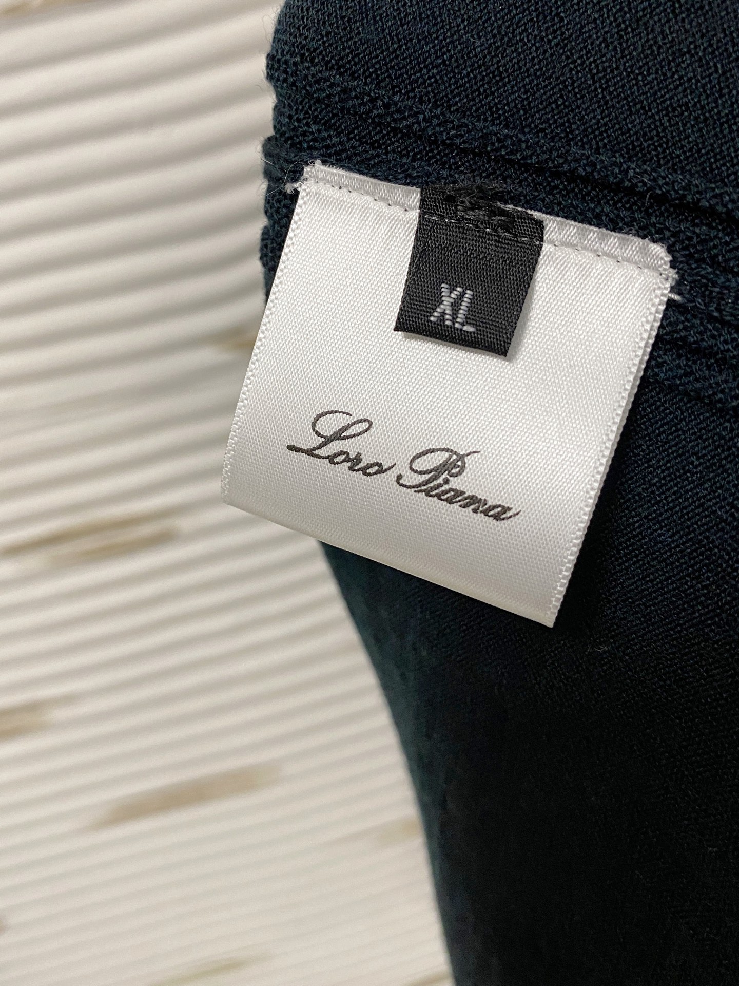  lP🆕。高端100%细美利奴羊毛 保暖更抗起球，秋冬新款高端羊毛套头针织毛衣，时尚刺绣图案提花时尚休闲