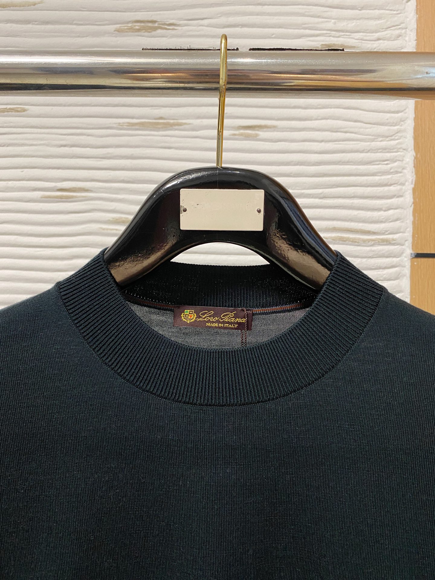  lP🆕。高端100%细美利奴羊毛 保暖更抗起球，秋冬新款高端羊毛套头针织毛衣，时尚刺绣图案提花时尚休闲